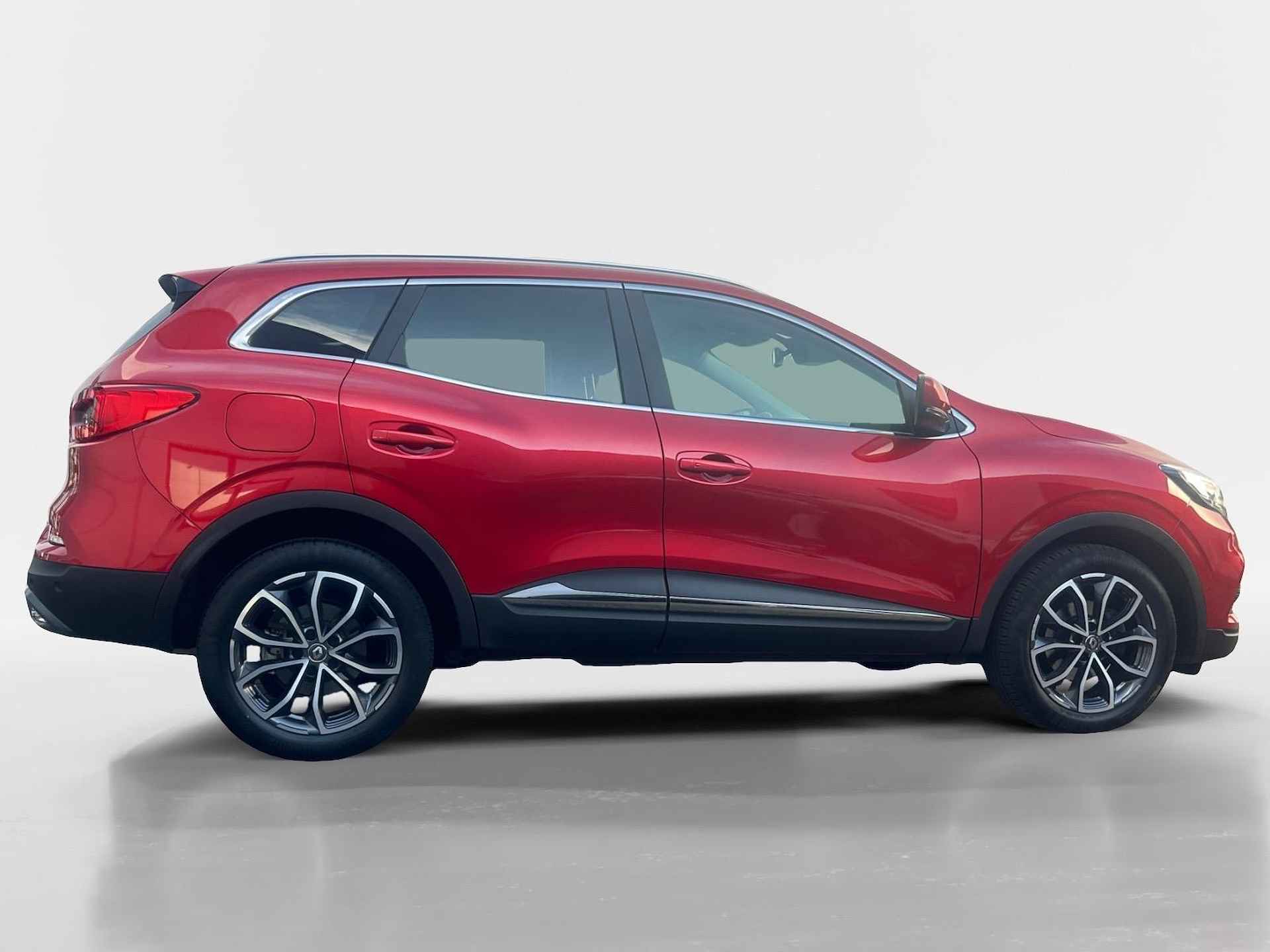 Renault Kadjar 1.3 - 140PK TCe Intens | 1e eigenaar | Navi | Camera | Parkeersensoren | Climate Control | Cruise Control | Lichtmetalen Velgen | LED Koplampen | Licht & Regen Sensor | - 6/27