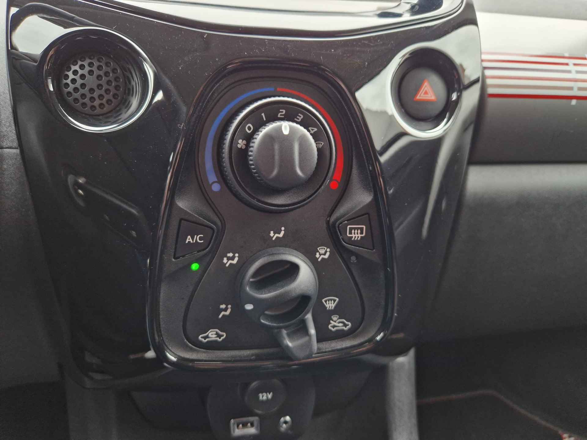 Peugeot 108 1.0 e-VTi Allure | Bluetooth | Cruise | Airco | Electrische Ramen | - 6/21