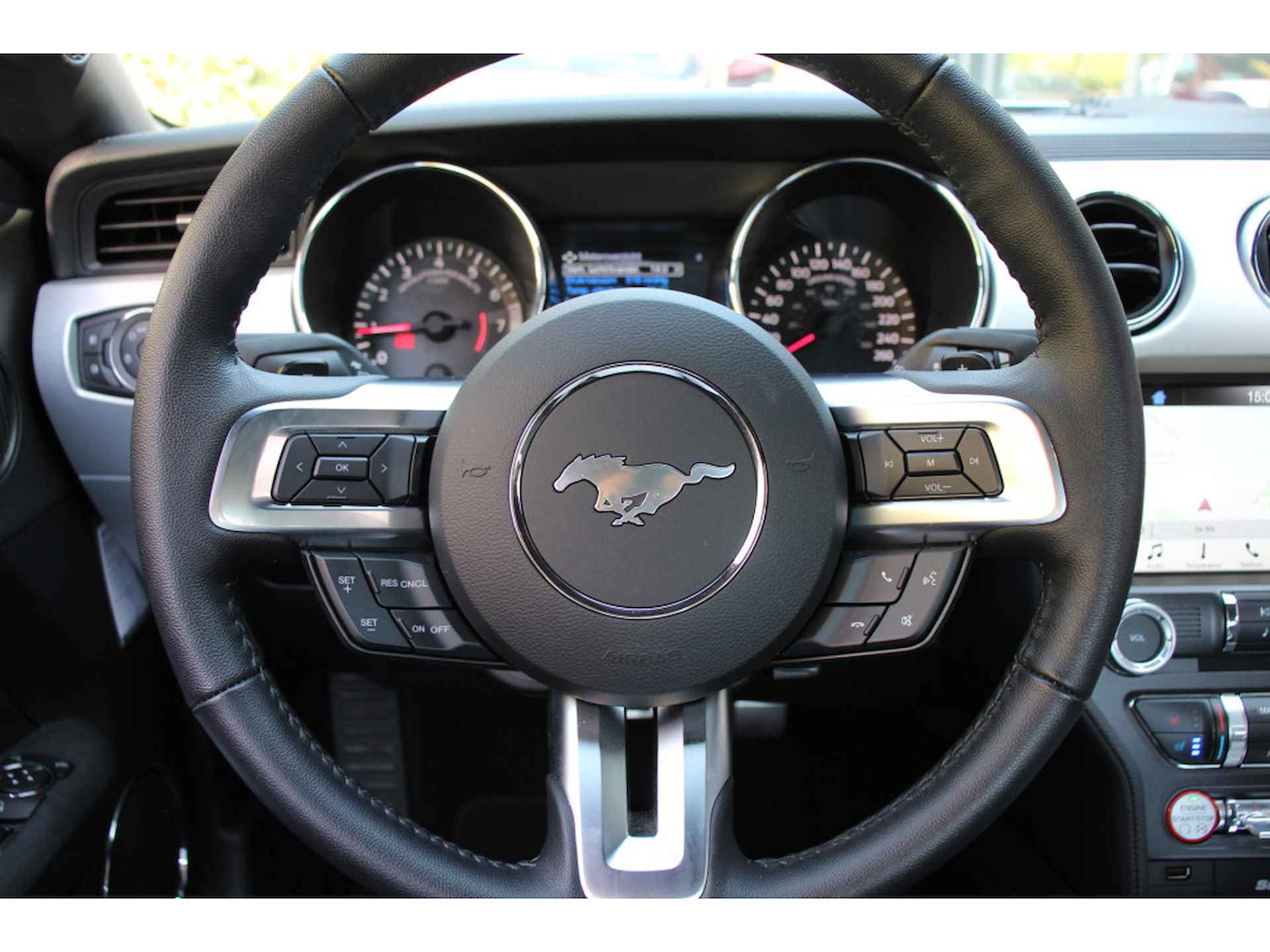 Ford Mustang Convertible 5.0 GT AUTOMAAT | UNIEK: NL-AUTO! | DEALER OH! | FULL OPTION | LEDER | CUSTOM PACK | PDC - 11/31