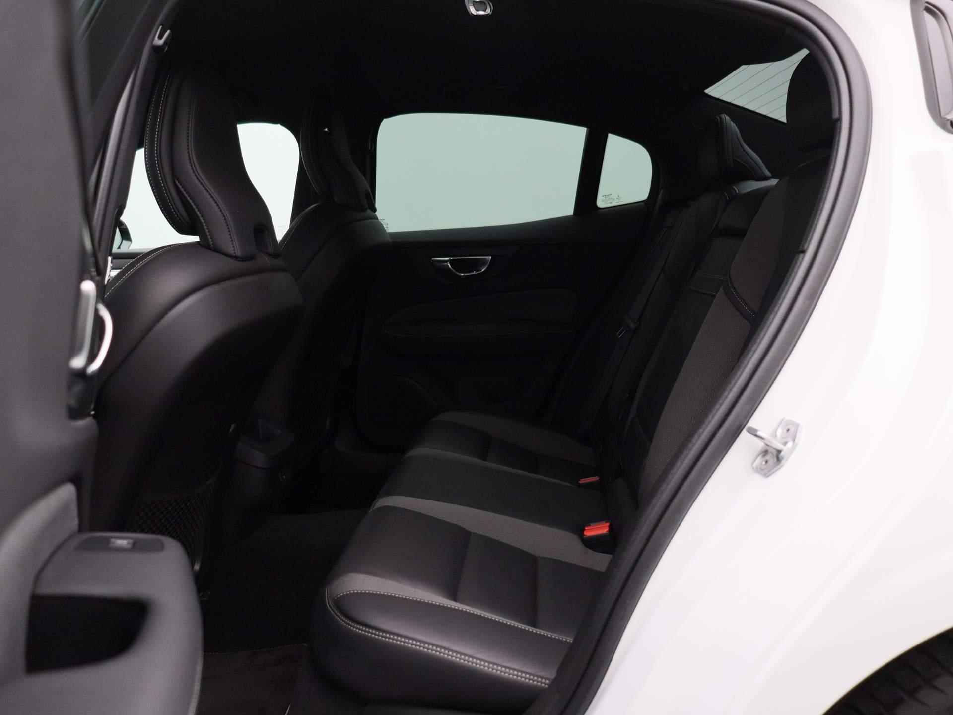 Volvo S60 2.0 B3 R-Design | Half-Leder Interieur | Navigatie | Climate-Control | Camera | Stuur + Stoelverwarming | Memory Stoelen | - 12/41