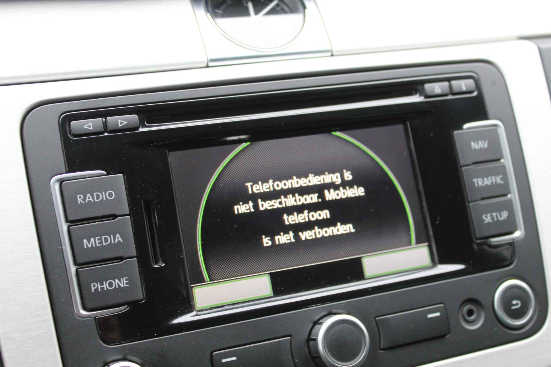 Volkswagen Passat CC 1.8 TSI 5p. Origineel NL/Navigatie/Bluetooth/Parkeer Sensoren Voor+Achter/Climate cotrol/Trekhaak/Cruise control - 14/24