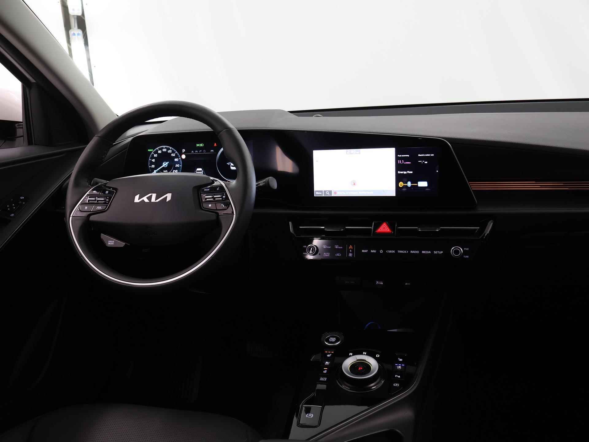 Kia Niro HEV 1.6 GDi Hybrid DynamicPlusLine | Lederen Bekleding | Harman Kardon | Stoelventilatie | Elektrische bedienbare Achterklep | Elektrisch Verstelbare Bestuurderstoel - 10/39