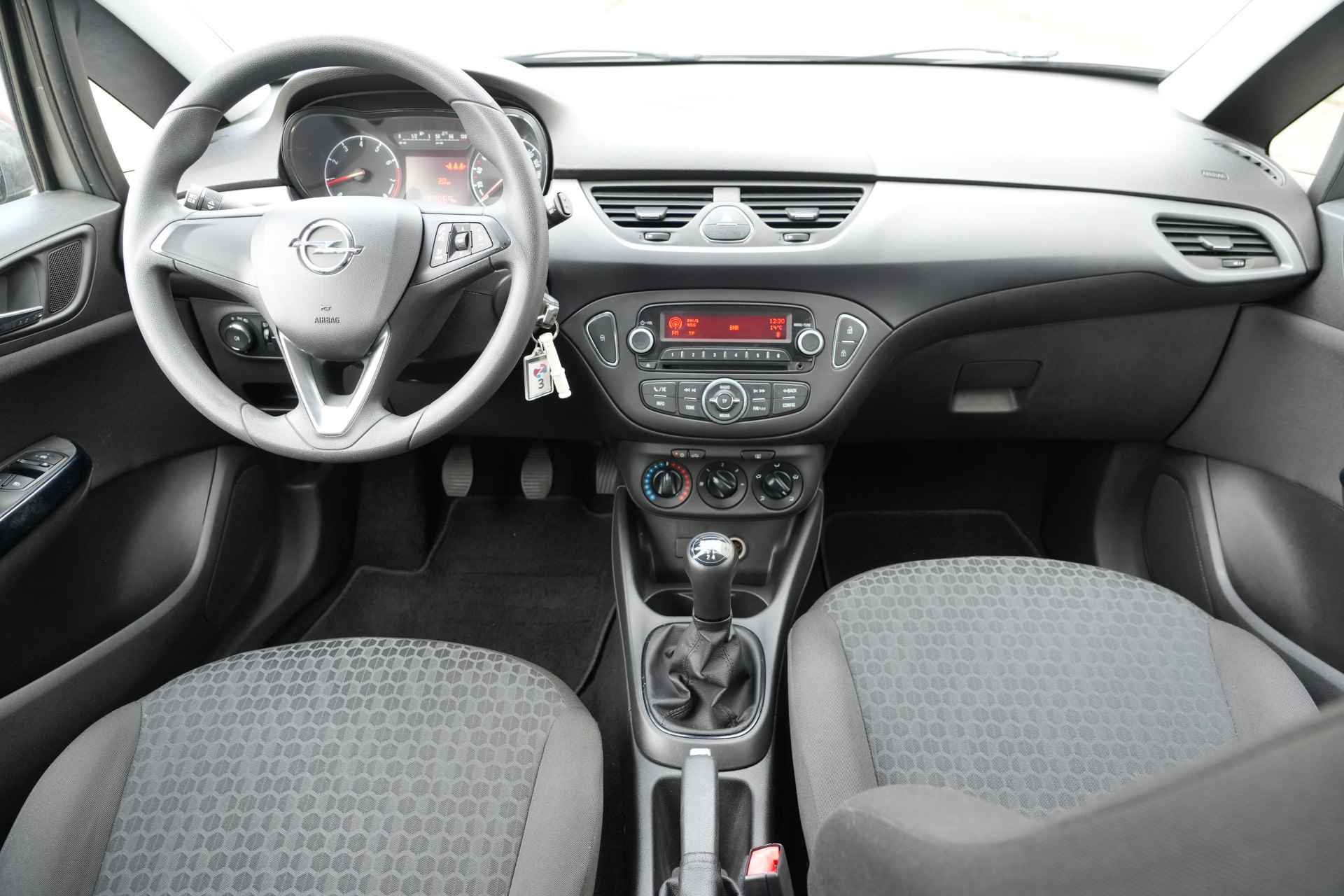 Opel Corsa 1.4 | Airco | Radio CD | Stuurwielbediening | Centr. Vergrend. | Elec. Ramen | - 4/29