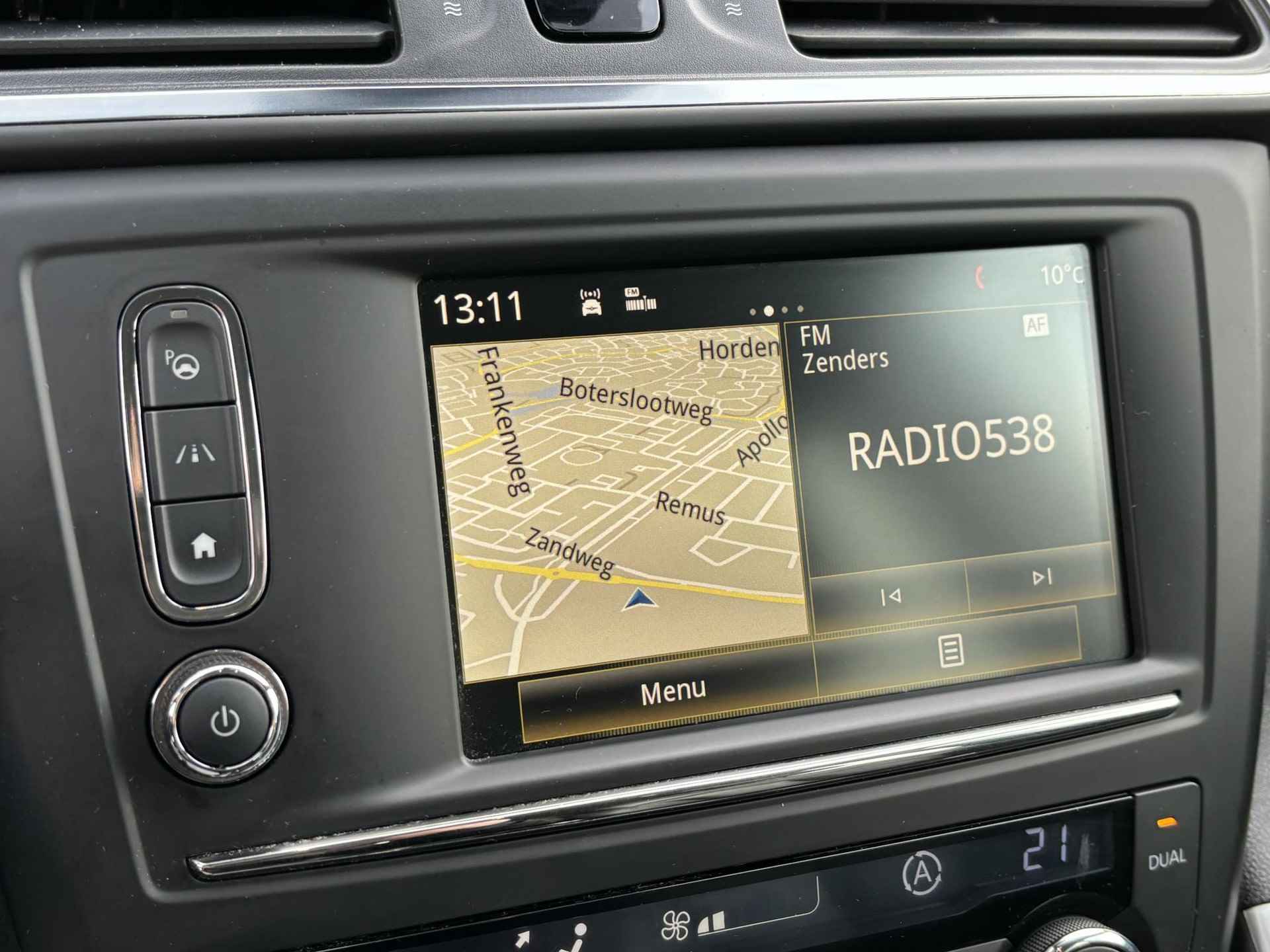 Renault Kadjar 1.2 TCe 130pk Intens | Climate Control | Navigatie | Stoelverwarming | Lederen Bekleding | Trekhaak | LED Koplampen | 19'' Velgen - 9/24