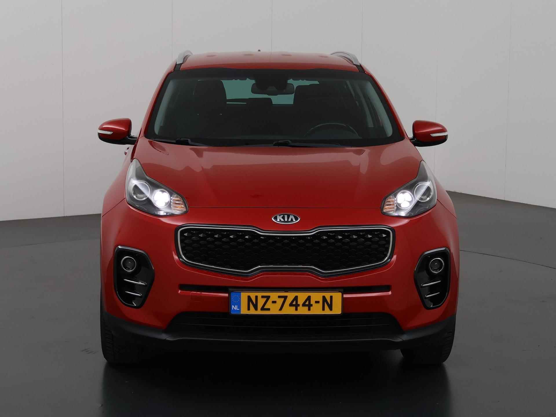 Kia Sportage 1.6 GDI DynamicLine | Trekhaak | Navigatie | Climate Control | Parkeercamera | Apple Carplay/Android Auto - 4/36