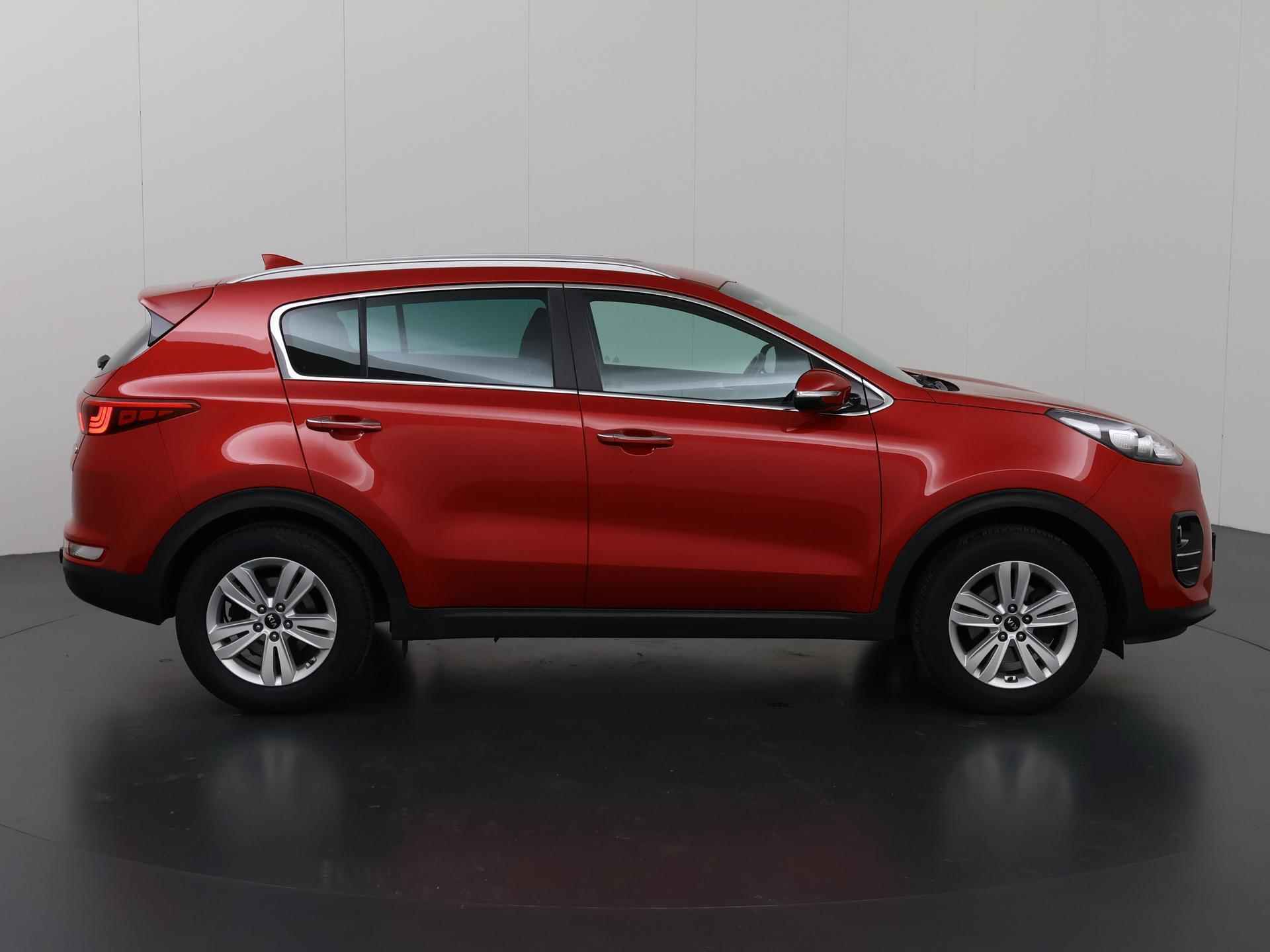 Kia Sportage 1.6 GDI DynamicLine | Trekhaak | Navigatie | Climate Control | Parkeercamera | Apple Carplay/Android Auto - 7/36