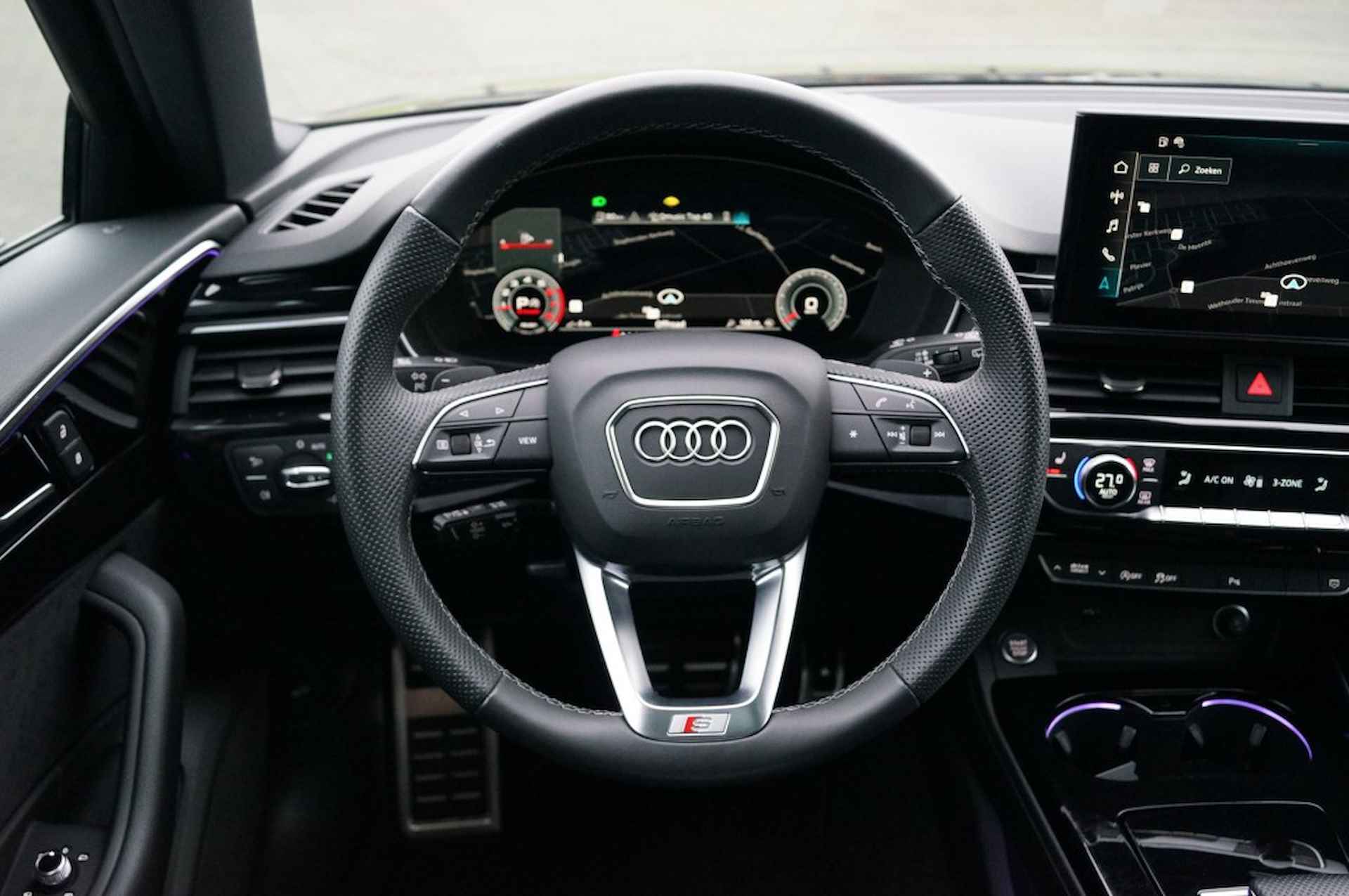 AUDI A4 Avant 40 TFSI S-Line S-Tronic /Panodak/19 Inch LM/Matrix LED - 40/58