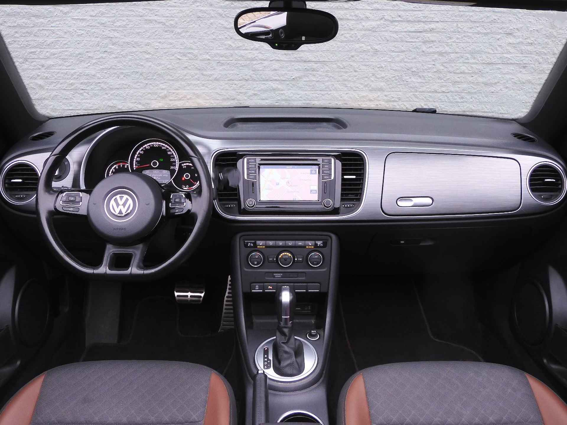 Volkswagen Beetle Cabriolet 1.2TSi ALLSTAR/ NAVI/ CAMERA/ PDC V+A - 4/31