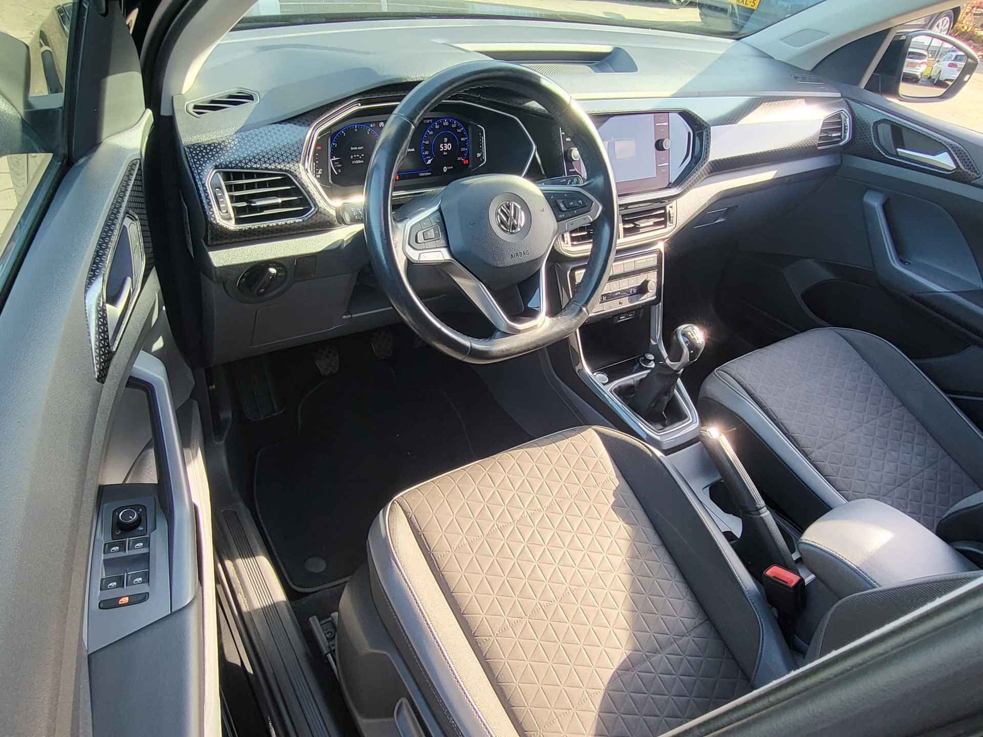 Volkswagen T-Cross 1.0 TSI 116 PK Style Virtual Dash, Trekhaak, Camera, Rijklaar met beurt & garantie! - 10/36