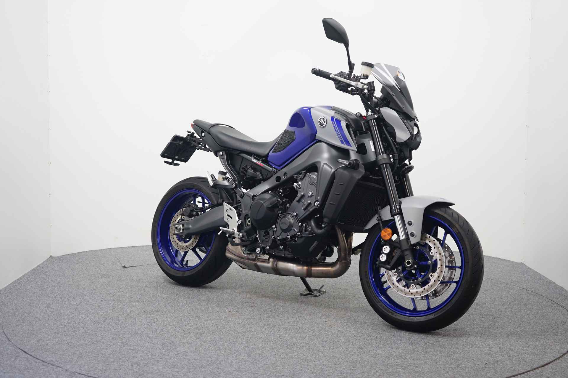 Yamaha MT-09 ABS - 2/17