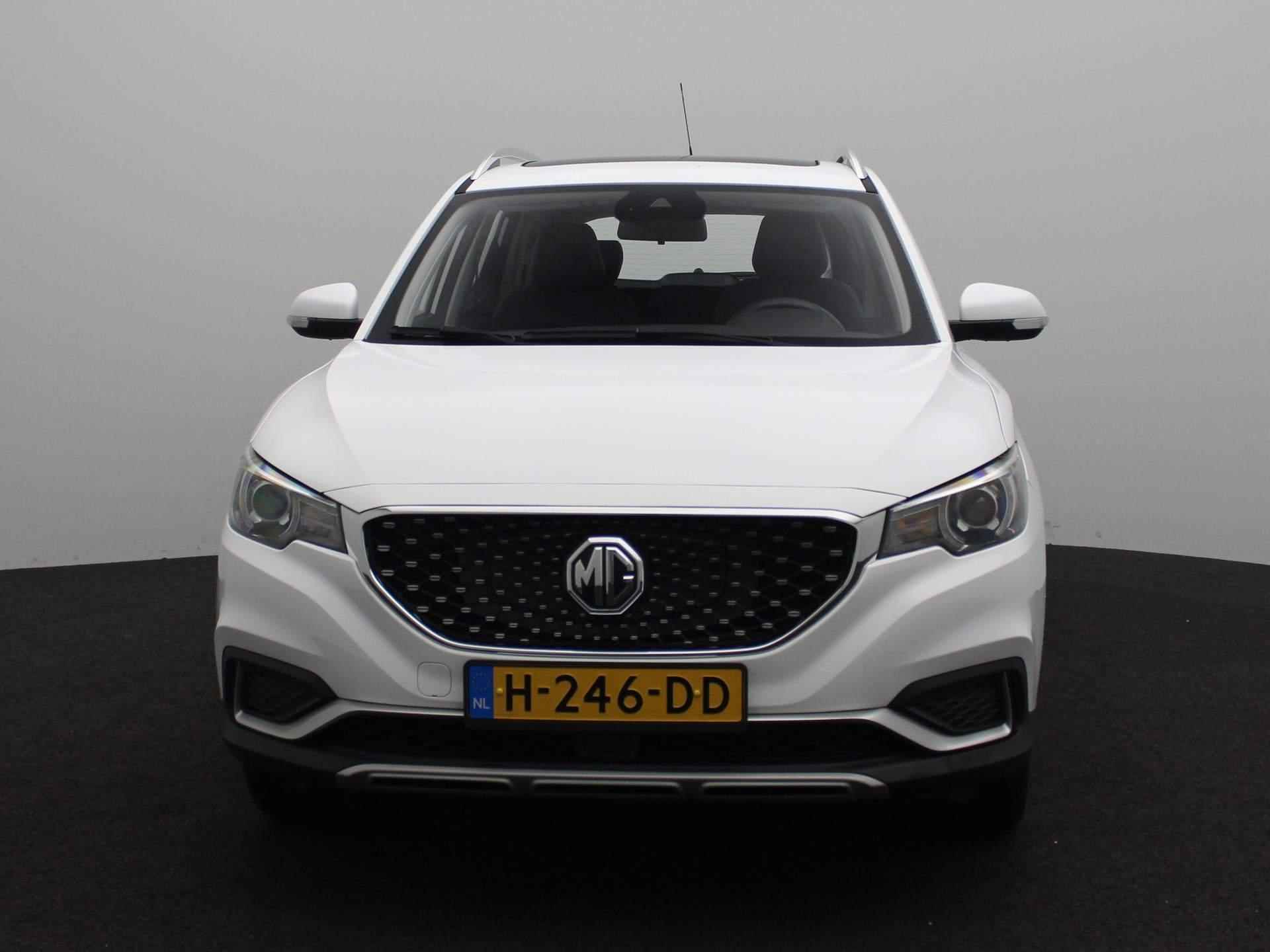 MG ZS EV Luxury 45 kWh Leder | Navi | Panoramadak | Camera | Apple CarPlay | Adaptive Cruise Control | - 4/28