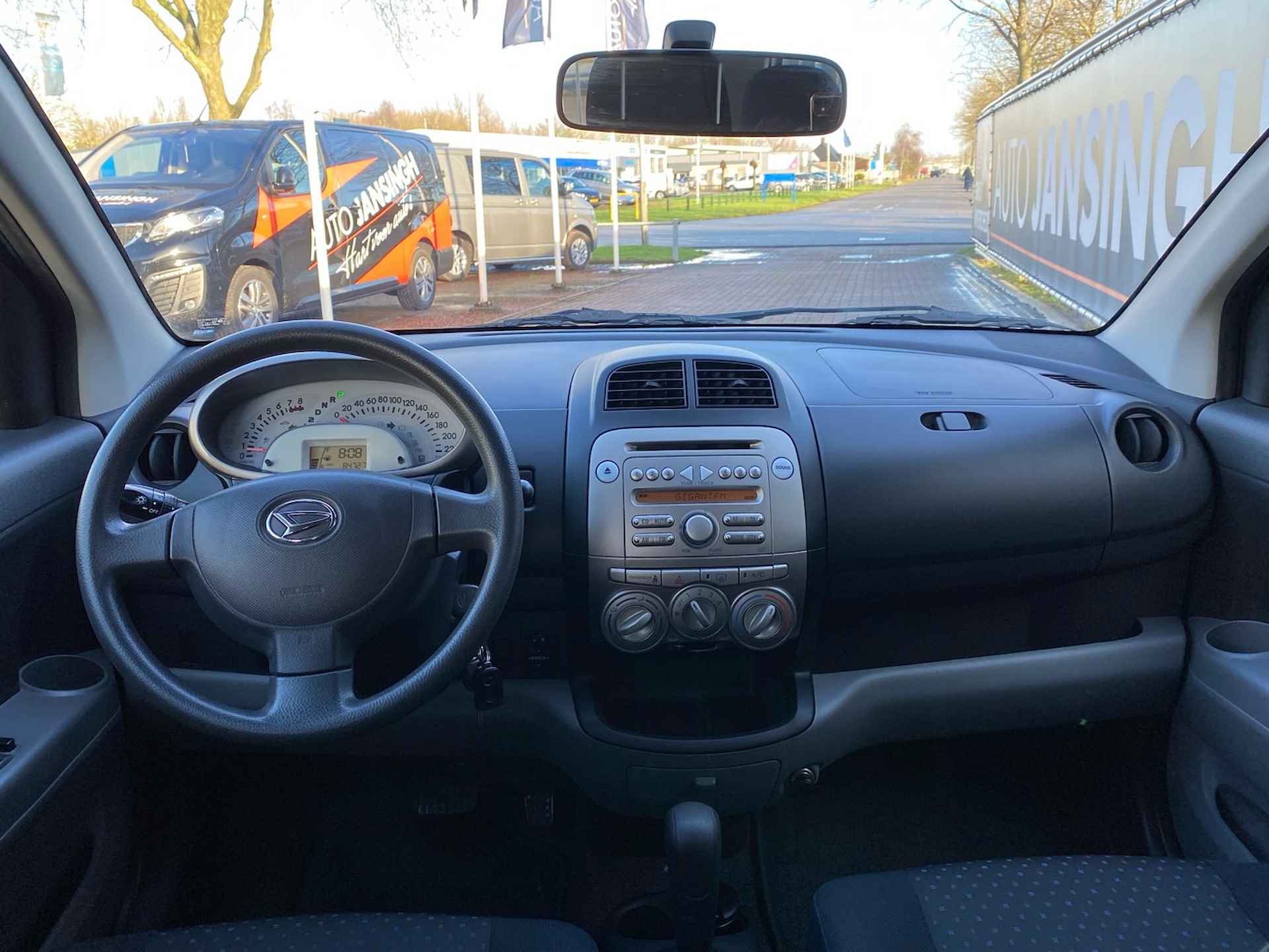 Daihatsu Sirion 2 1.3-16V Sense Automaat! Als nieuw!! | Airco | LM Velgen | Afneembare Trekhaak! | NAP | RIJKLAARPRIJS INCL 12 MAANDEN GARANTIE EN BEURT - 17/23