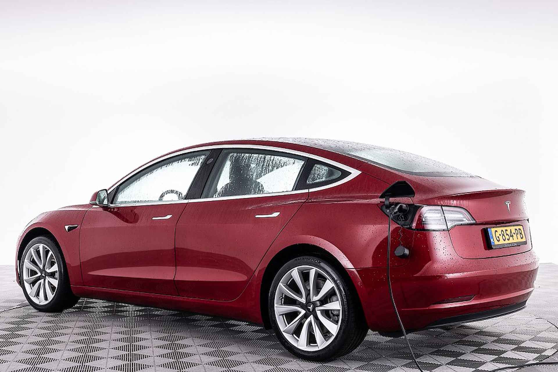 Tesla Model 3 Standard RWD Plus 60 kWh | LEDER | PANORAMADAK | LAGE KM-STAND . - 2/22