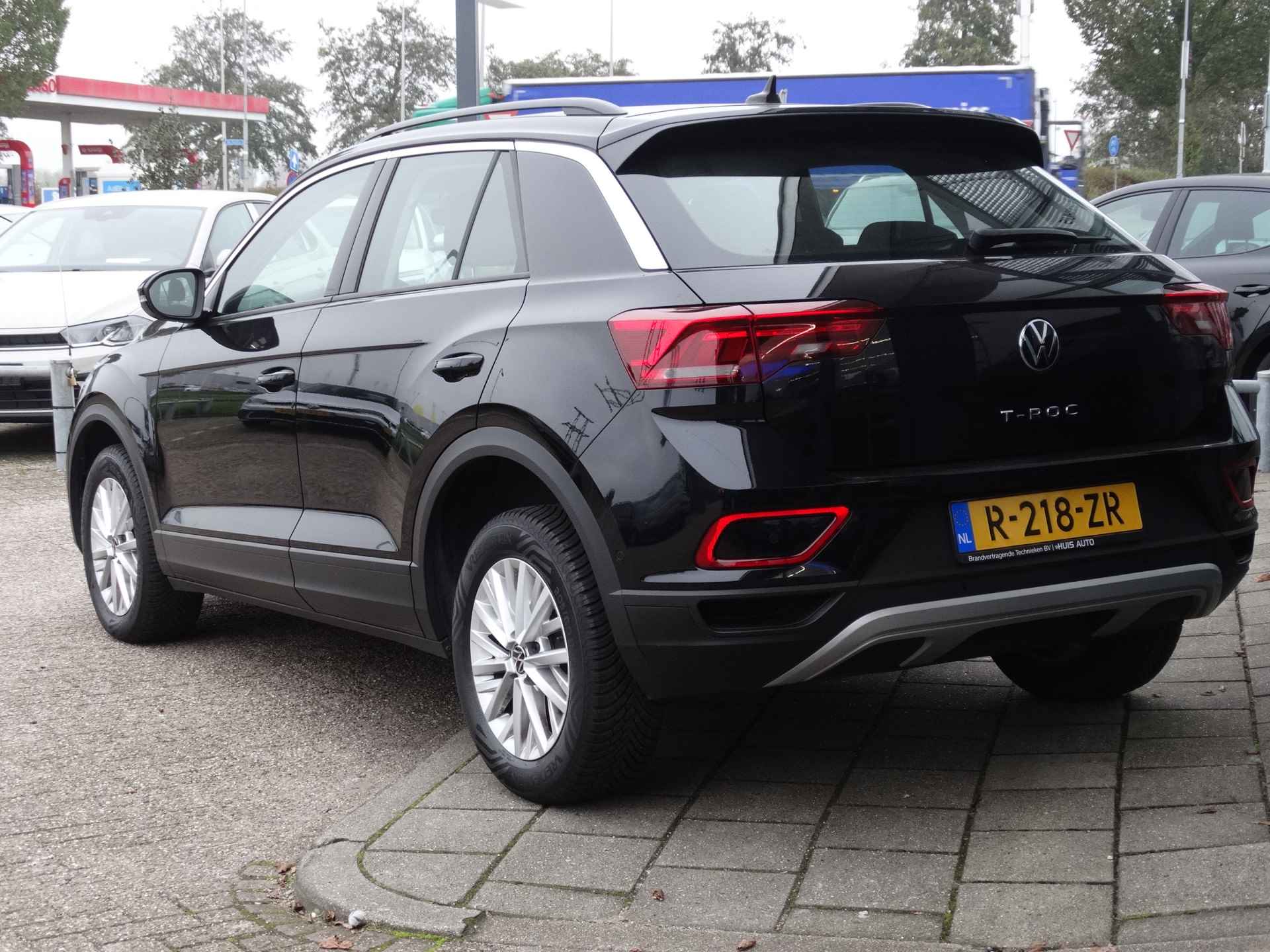 Volkswagen T-Roc 1.0 TSI 110PK Life | Apple Carplay/Android Auto | Cruise Control | Airco | - 2/14