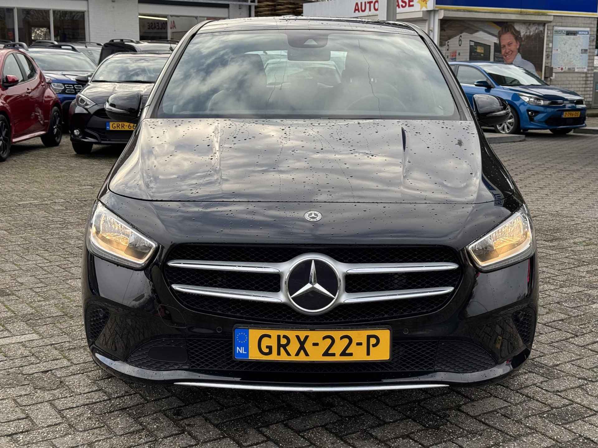 Mercedes-Benz B-klasse 180 Premium Plus NAVI | KLIMA | CAMERA | BOVAG!! - 8/28