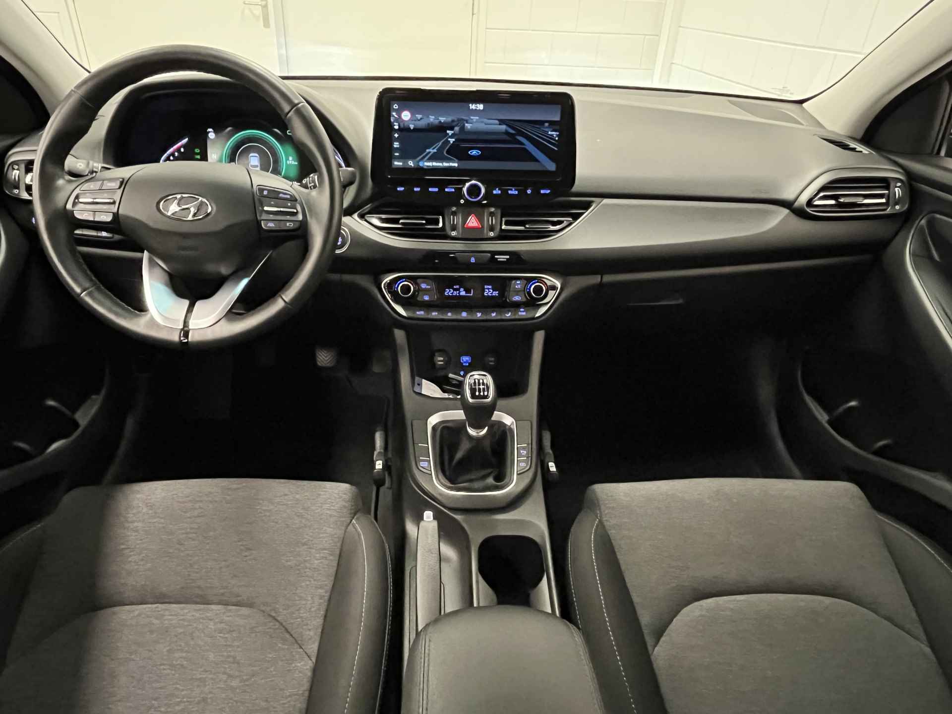 Hyundai i30 Wagon 1.0 T-GDi MHEV Comfort Smart NAVIGATIE | CLIMATE CONTROL | LED KOPLAMPEN | RUIME STATIONWAGON! - 15/38