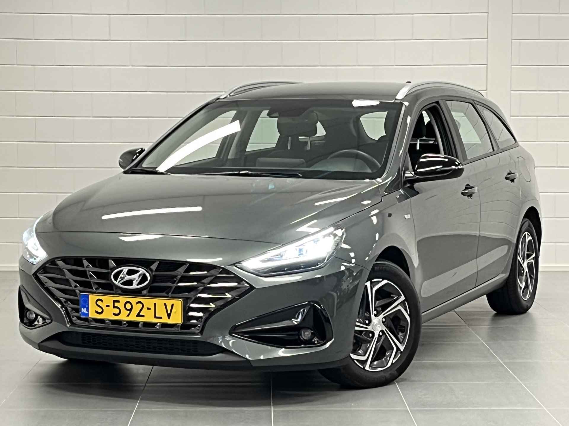 Hyundai i30 Wagon 1.0 T-GDi MHEV Comfort Smart NAVIGATIE | CLIMATE CONTROL | LED KOPLAMPEN | RUIME STATIONWAGON! - 34/38