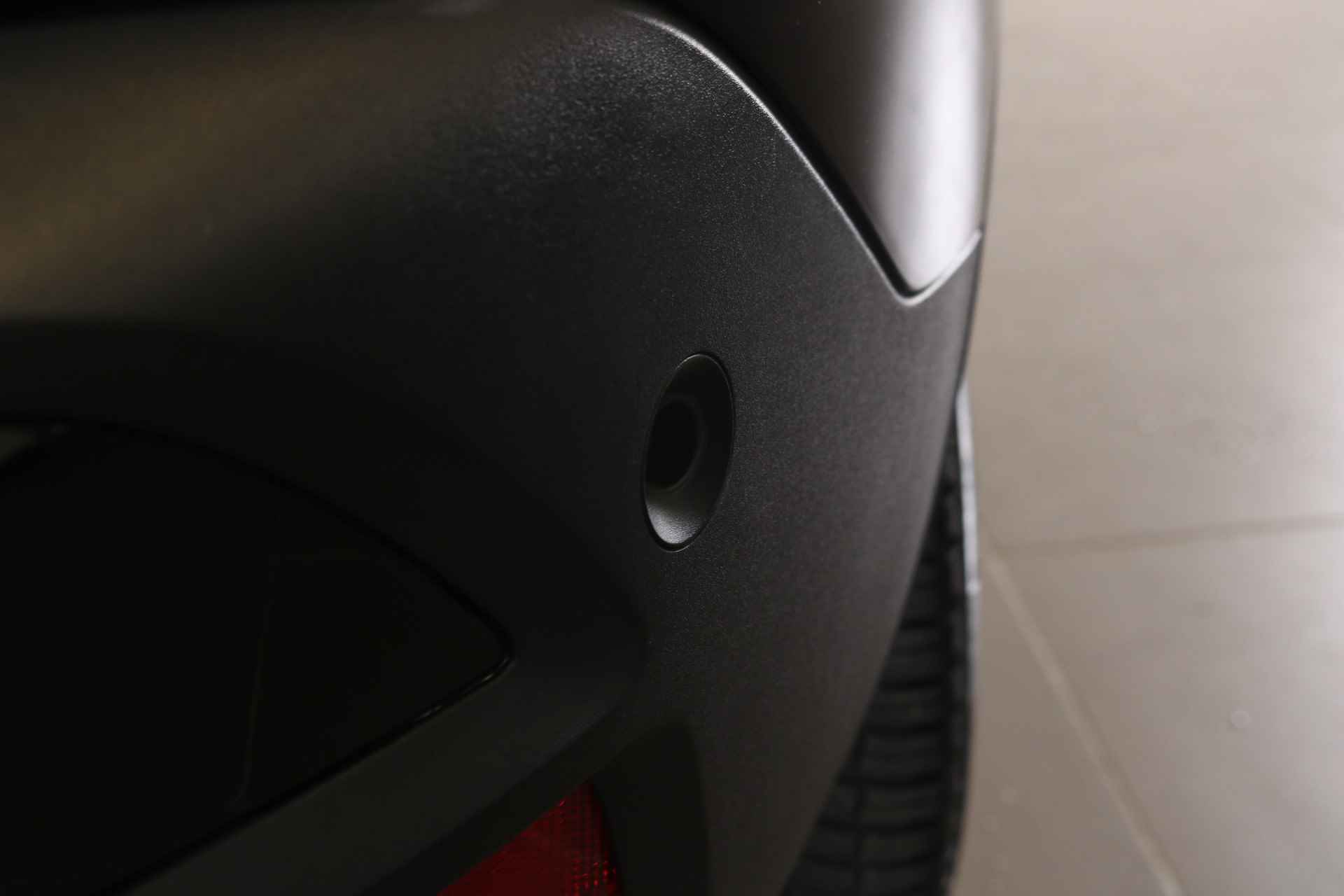 Peugeot 3008 1.2 130PK GT Black Pack | Automaat | Adaptieve Cruise | Stoelverwarming | Dode hoek | 19''LMV  | Camera | Bluetooth | Navigatie | Leder/Stof | Carplay | - 14/51