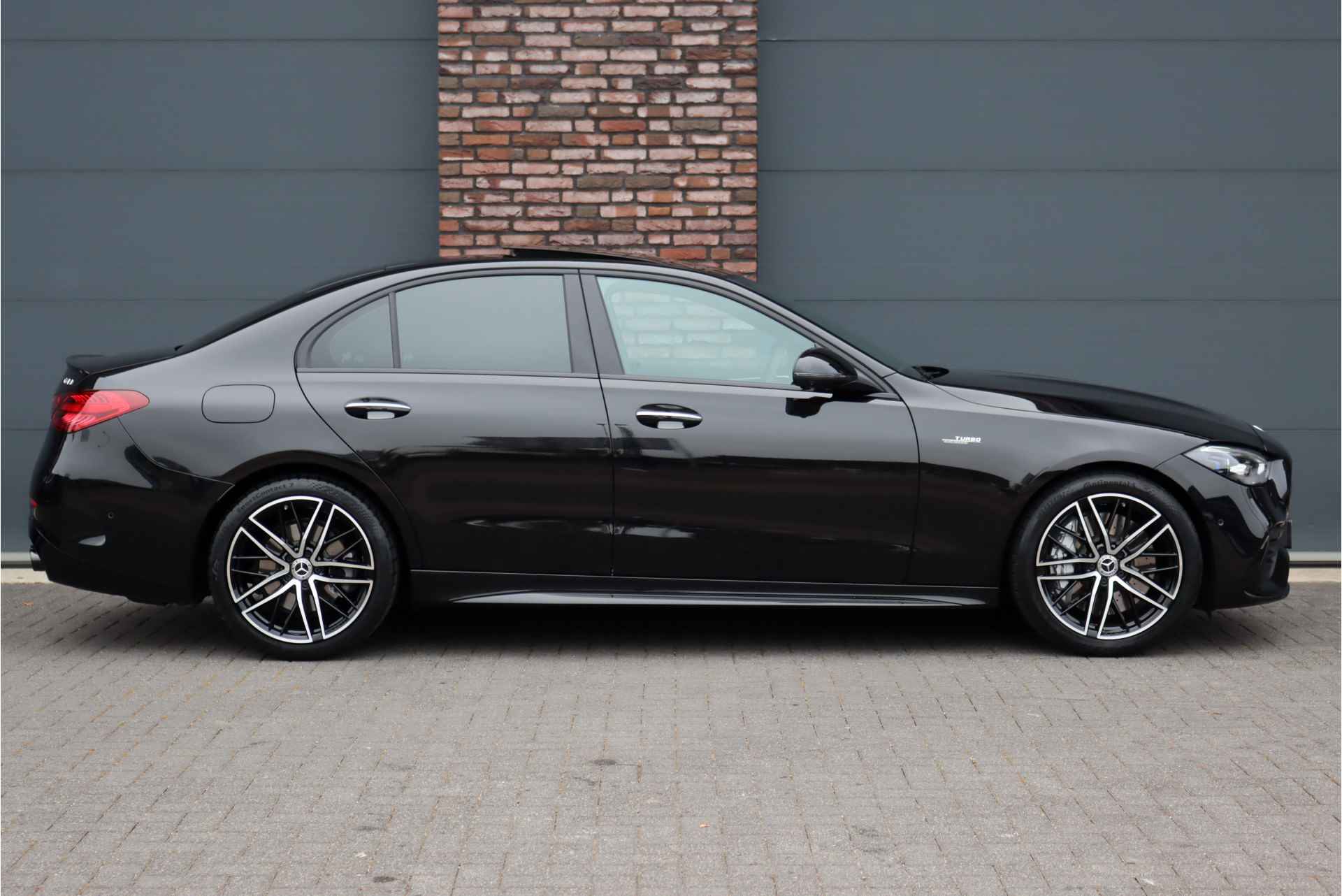 Mercedes-Benz C-Klasse AMG 43 4MATIC Premium Aut9 | Achterasbesturing | Distronic+ | AMG-stuurwieltoetsen | Panoramadak | Burmester | Memory | Verwarmd Stuurwiel | Digital Light | Rijassistentiepakket+ | - 12/43