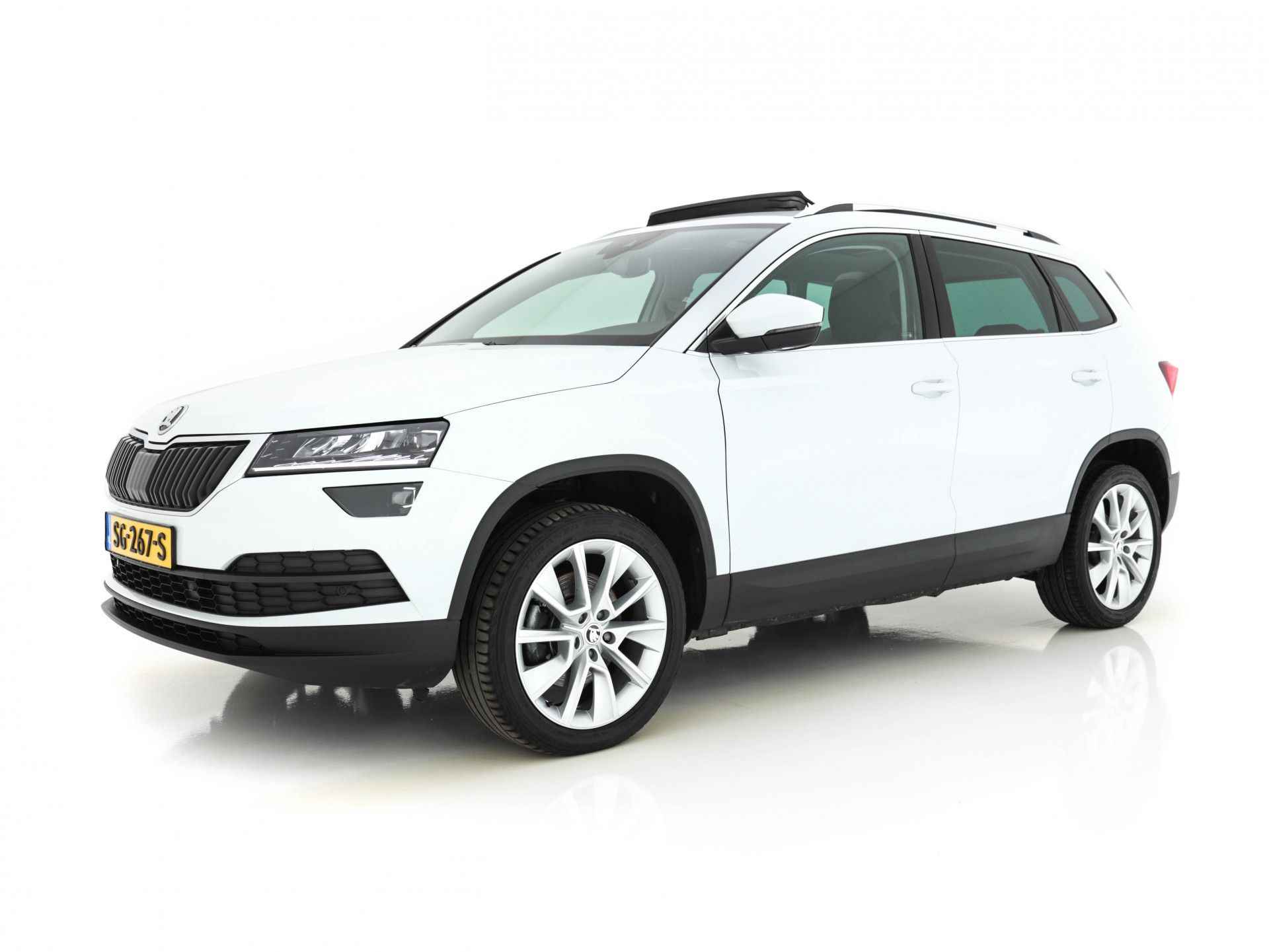 Škoda Karoq 1.6 TDI Style Business Travel-Pack Pro *PANO | FULL-LED | SOFT-VOLLEDER | NAVI-FULLMAP | CANTON-SURROUND-SOUND | ADAPTIVE-CRUISE | KEYLESS | CAMERA | DAB | AMBIENT-LIGHT |  TOWBAR | SPORT-SEATS | 18"ALU* - 3/35