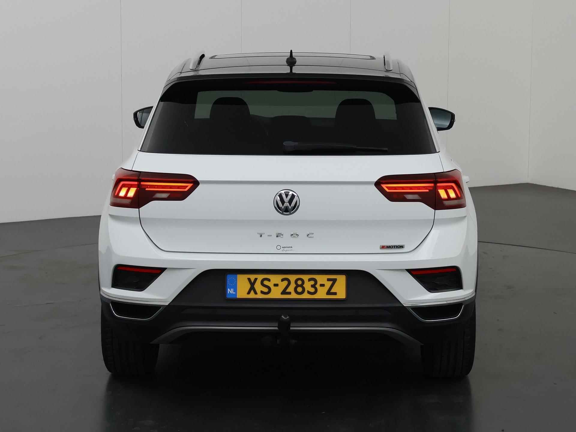 Volkswagen T-Roc 2.0 TSI 4Motion Sport | Trekhaak | Navigatie | Climate Control | Parkeercamera | Stoelverwarming | Parkeersensoren | Dodehoeketectie | - 5/44