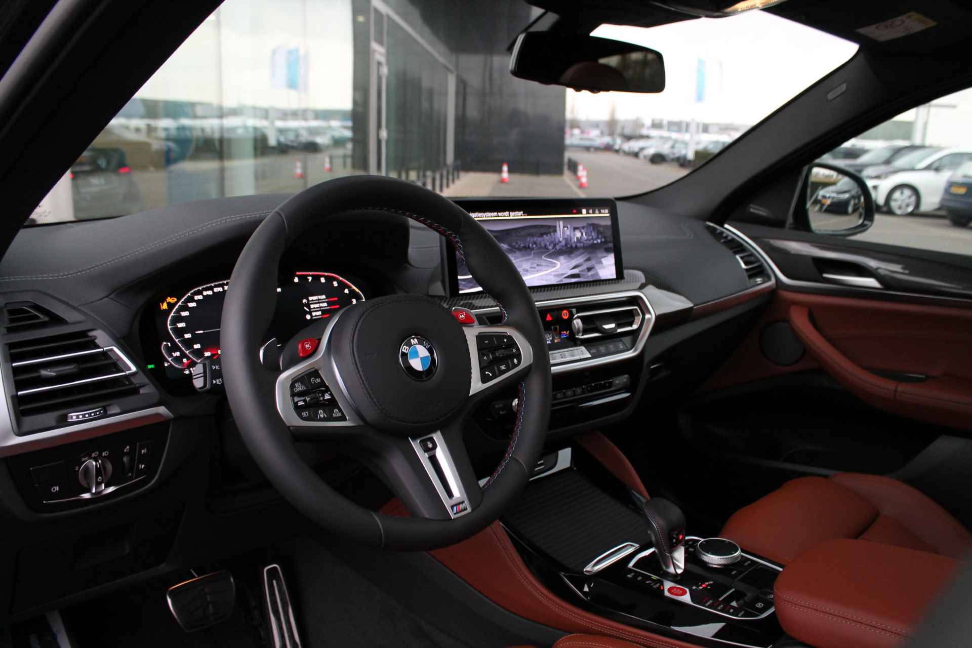 BMW X4 M Competition Automaat / Panoramadak / Trekhaak / M Sportstoelen / Adaptieve LED / Comfort Access / Parking Assistant Plus / M Compound remsysteem - 5/41