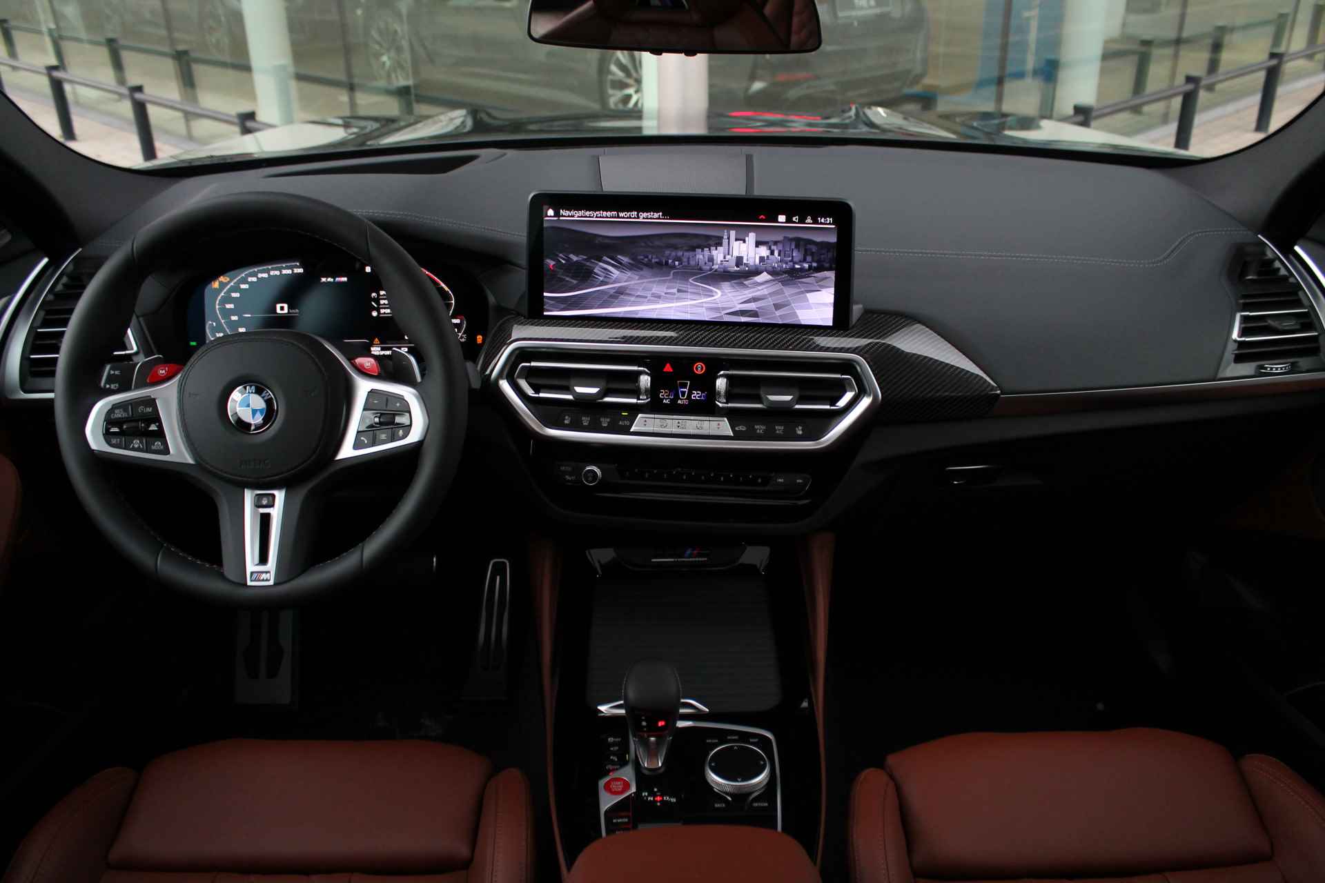 BMW X4 M Competition Automaat / Panoramadak / Trekhaak / M Sportstoelen / Adaptieve LED / Comfort Access / Parking Assistant Plus / M Compound remsysteem - 13/41