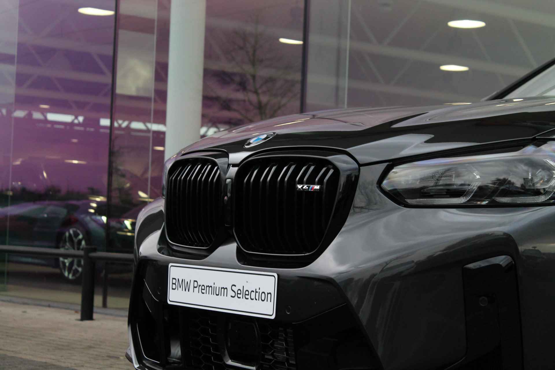 BMW X4 M Competition Automaat / Panoramadak / Trekhaak / M Sportstoelen / Adaptieve LED / Comfort Access / Parking Assistant Plus / M Compound remsysteem - 21/41