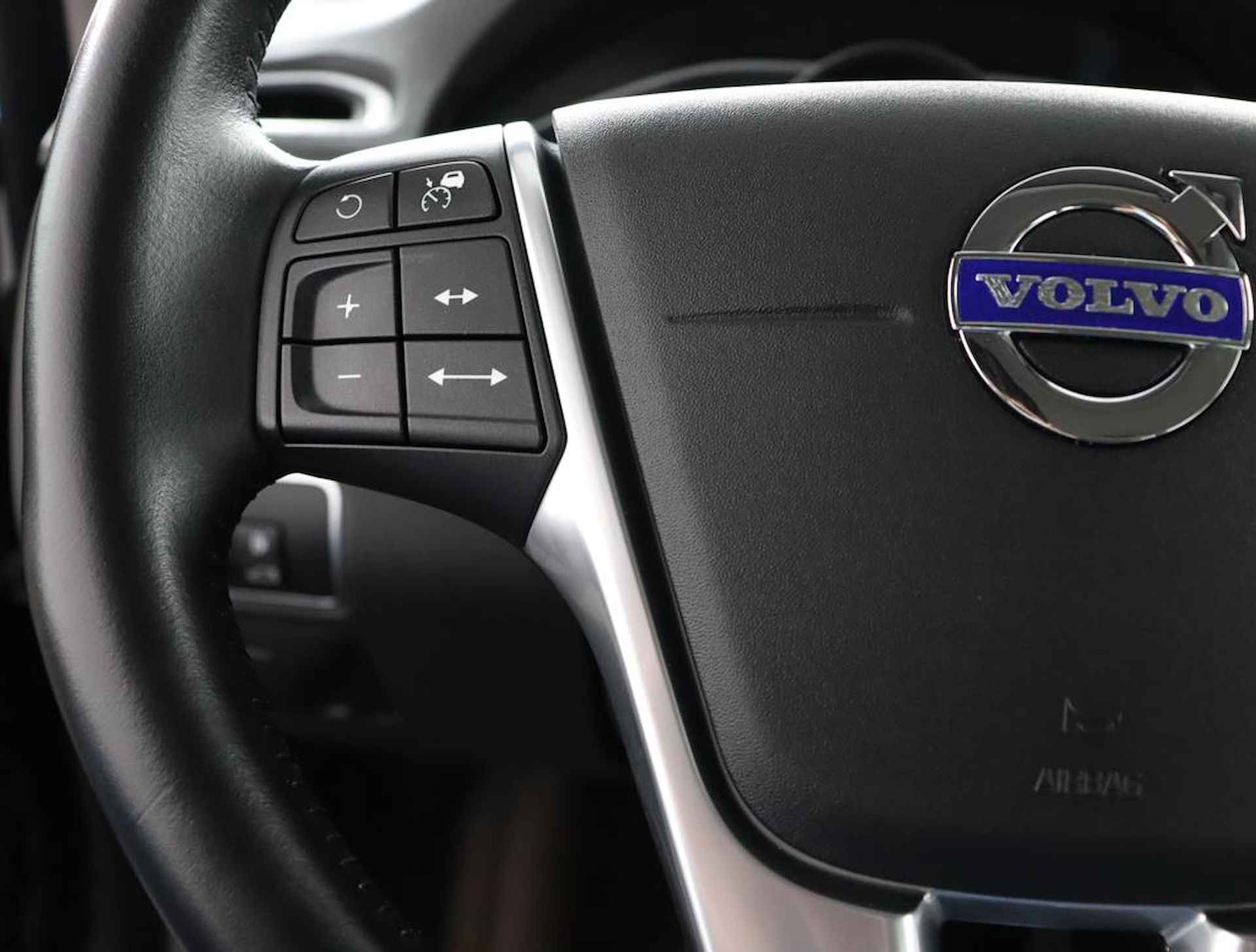 Volvo V70 2.0 T4 Polar+ (NAP , Dealer onderhouden , Leer , Automaat) - 21/46