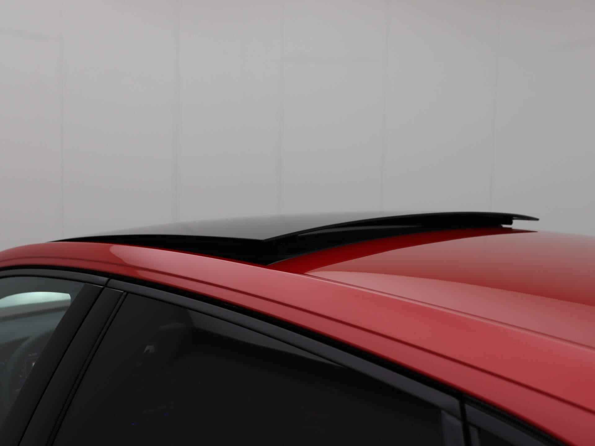 Volkswagen Taigo 1.0 TSI R-Line Business 110 PK [  R-line exterieur | R-line interieur | Navigatie | Digital cockpit pro | LED Matrix | Parkeersensoren | Camera | Keyless | Stoelverwarming | Apple carplay | Android auto | Lichtmetalen velgen | - 37/41