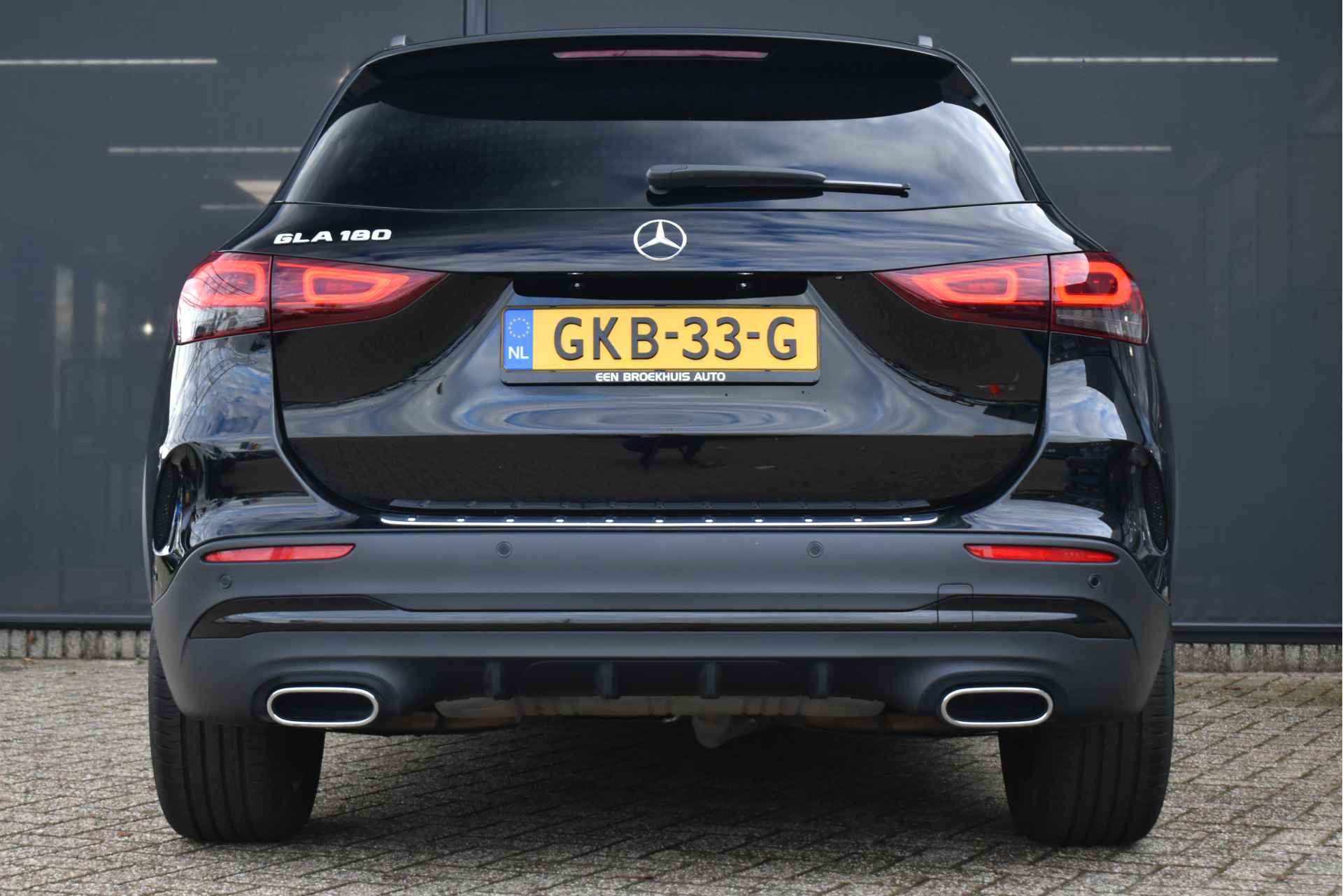 Mercedes-Benz GLA 180 AMG Line | Navigatie | Stoelverwarming | Achteruitrijcamera | Comfortstoelen | Elektr. Achterklep | Climate Control | Keyles - 6/56