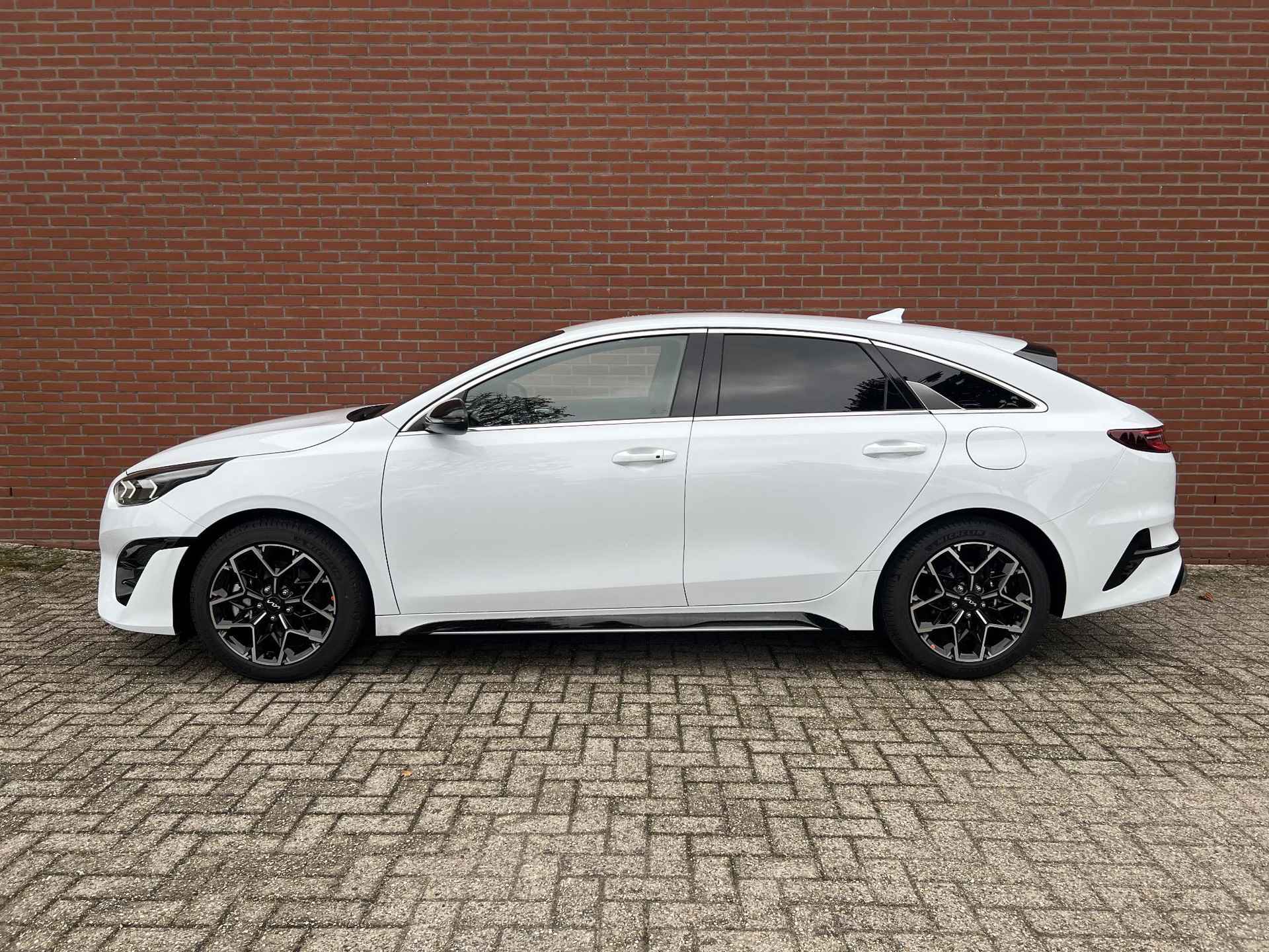 Kia ProCeed 1.5 T-GDi GT-Line | €2.000,- korting | Stoel- en stuurverwarming | Achteruitrijcamera | Navigatie - 5/32