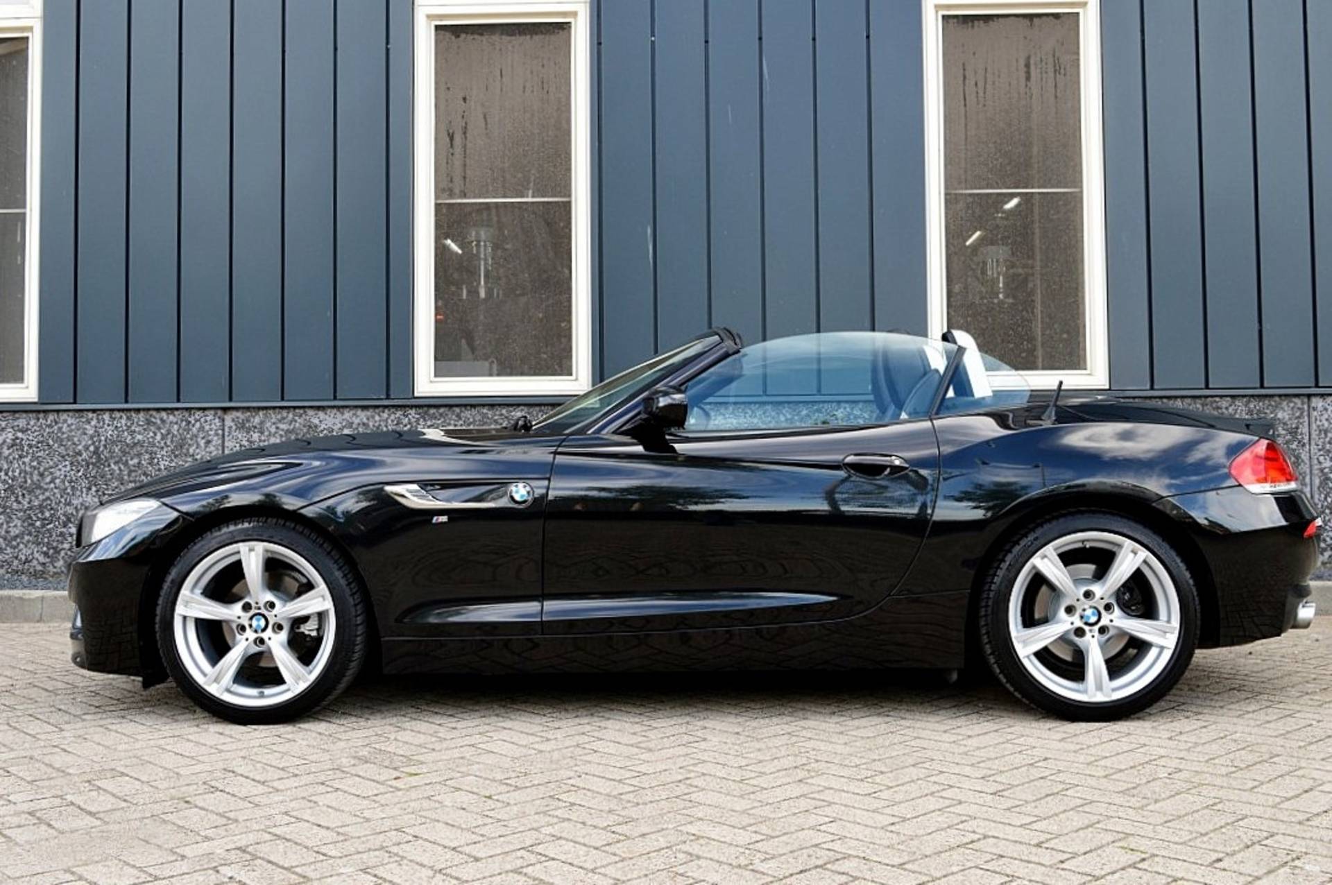 BMW Z4 Roadster sDrive18i M-Sport Limited Series Rijklaarprijs-Garantie  Leder Sport interieur Navigatie Xenon Airco - 2/37