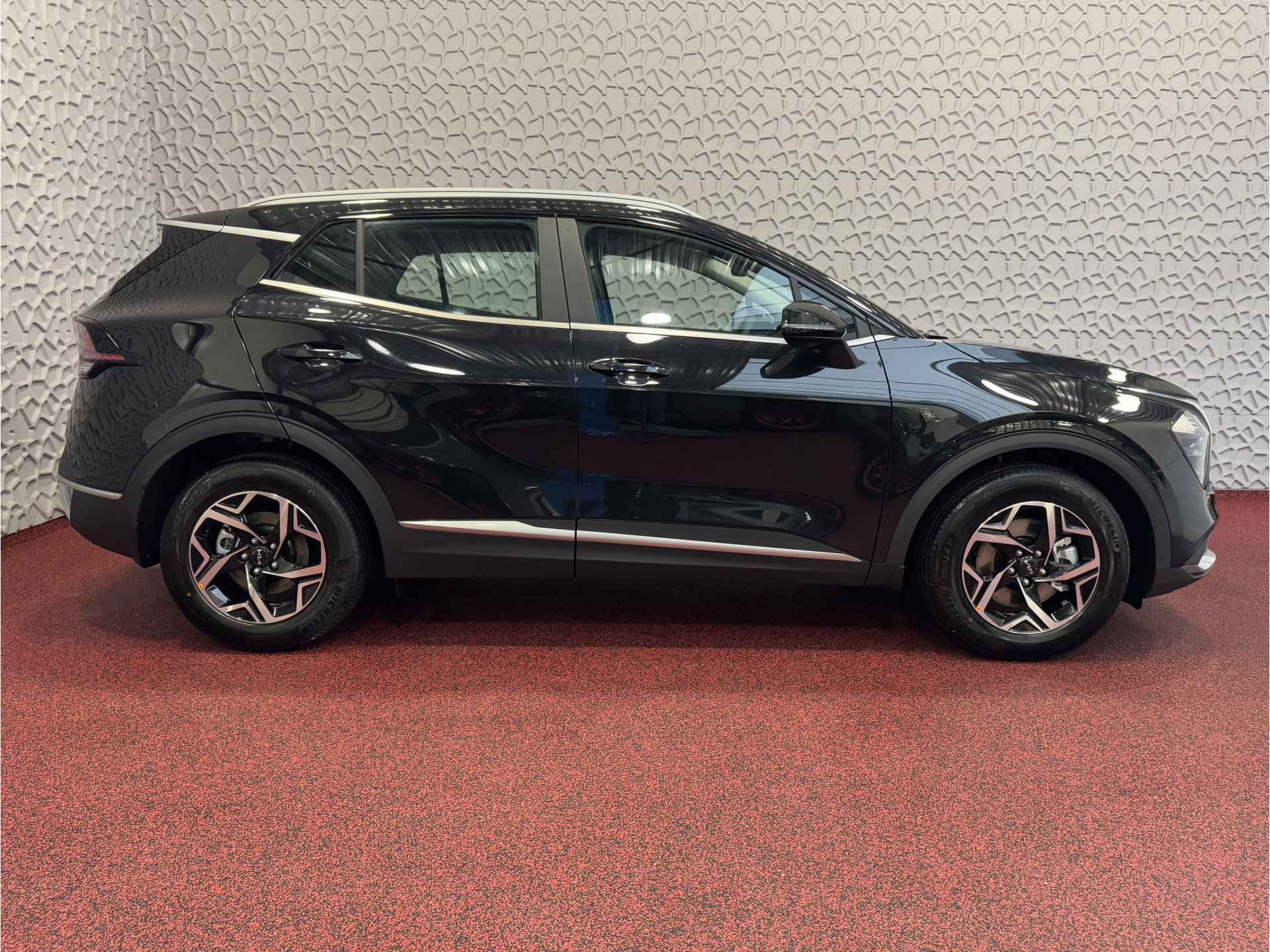 Kia Sportage 1.6 T-GDi ✅NIEUWE AUTO✅ XL.NAVI CAMERA STOEL/STUUR VERW. ADAP.CRUISE CARPLAY NAVI 10/2024 - 68/84