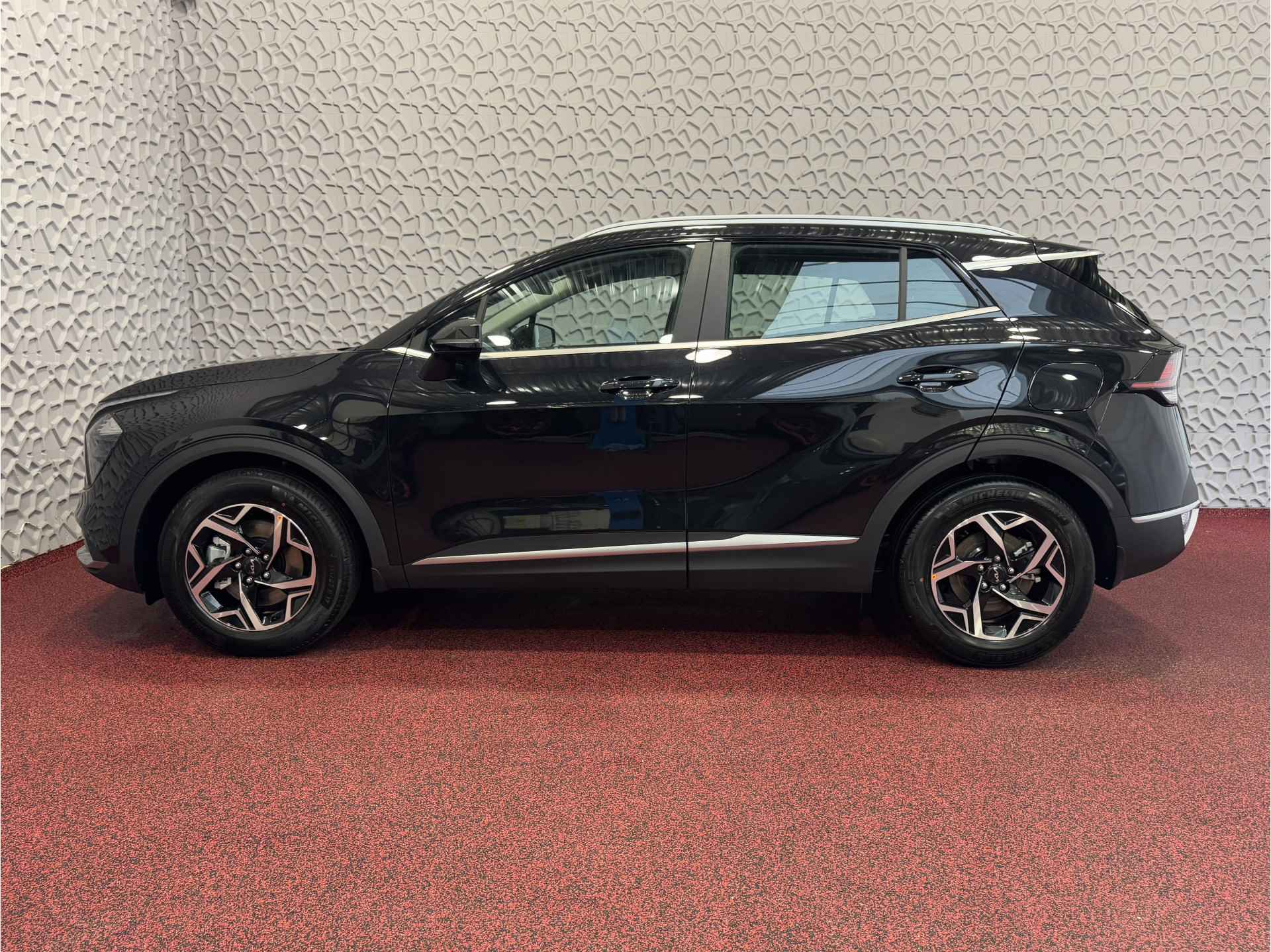 Kia Sportage 1.6 T-GDi ✅NIEUWE AUTO✅ XL.NAVI CAMERA STOEL/STUUR VERW. ADAP.CRUISE CARPLAY NAVI 10/2024 - 69/84