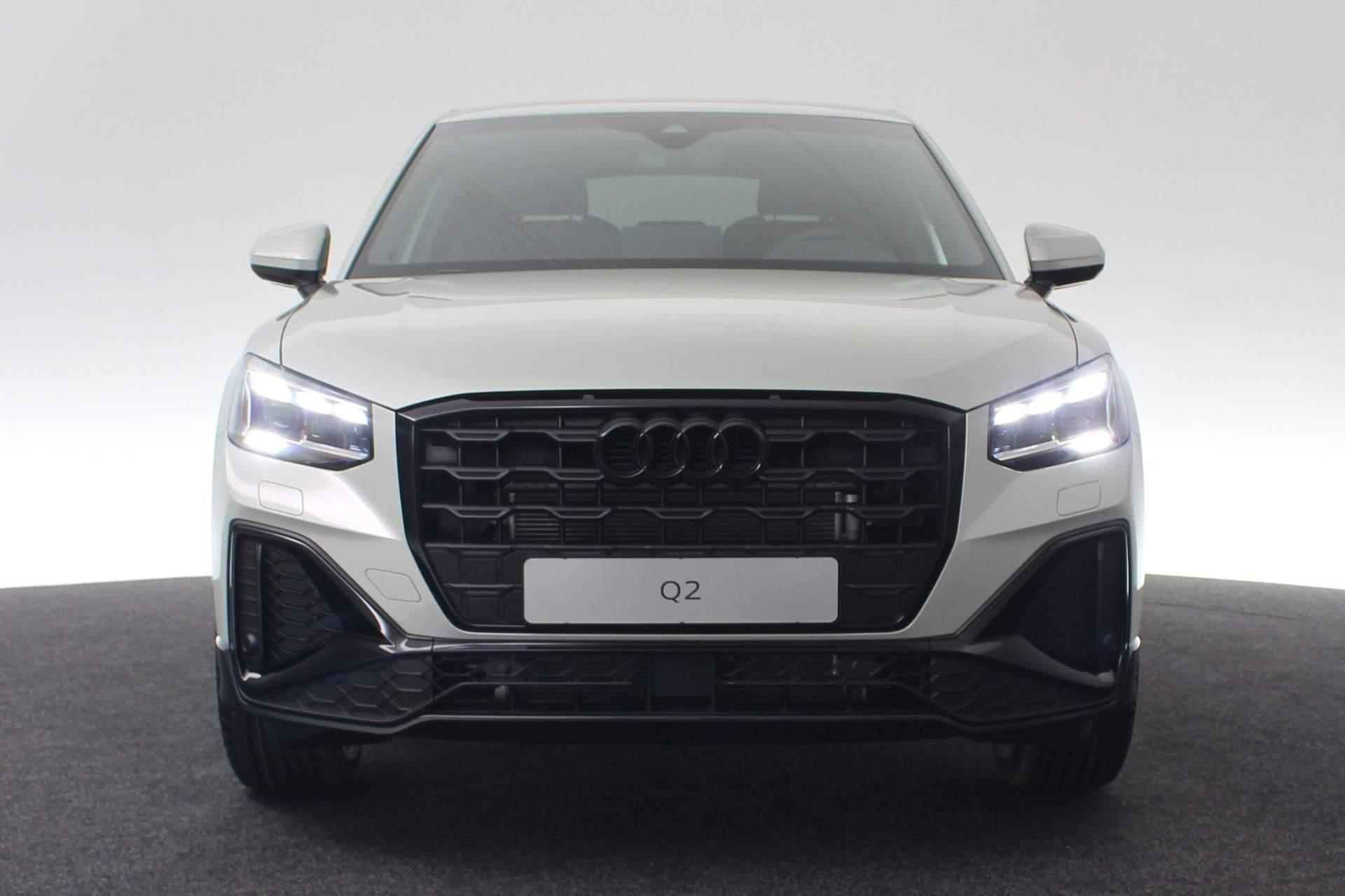 Audi Q2 35 TFSI 150PK S-tronic S edition | Camera | ACC | Stoelverwarming | 17 inch - 19/43