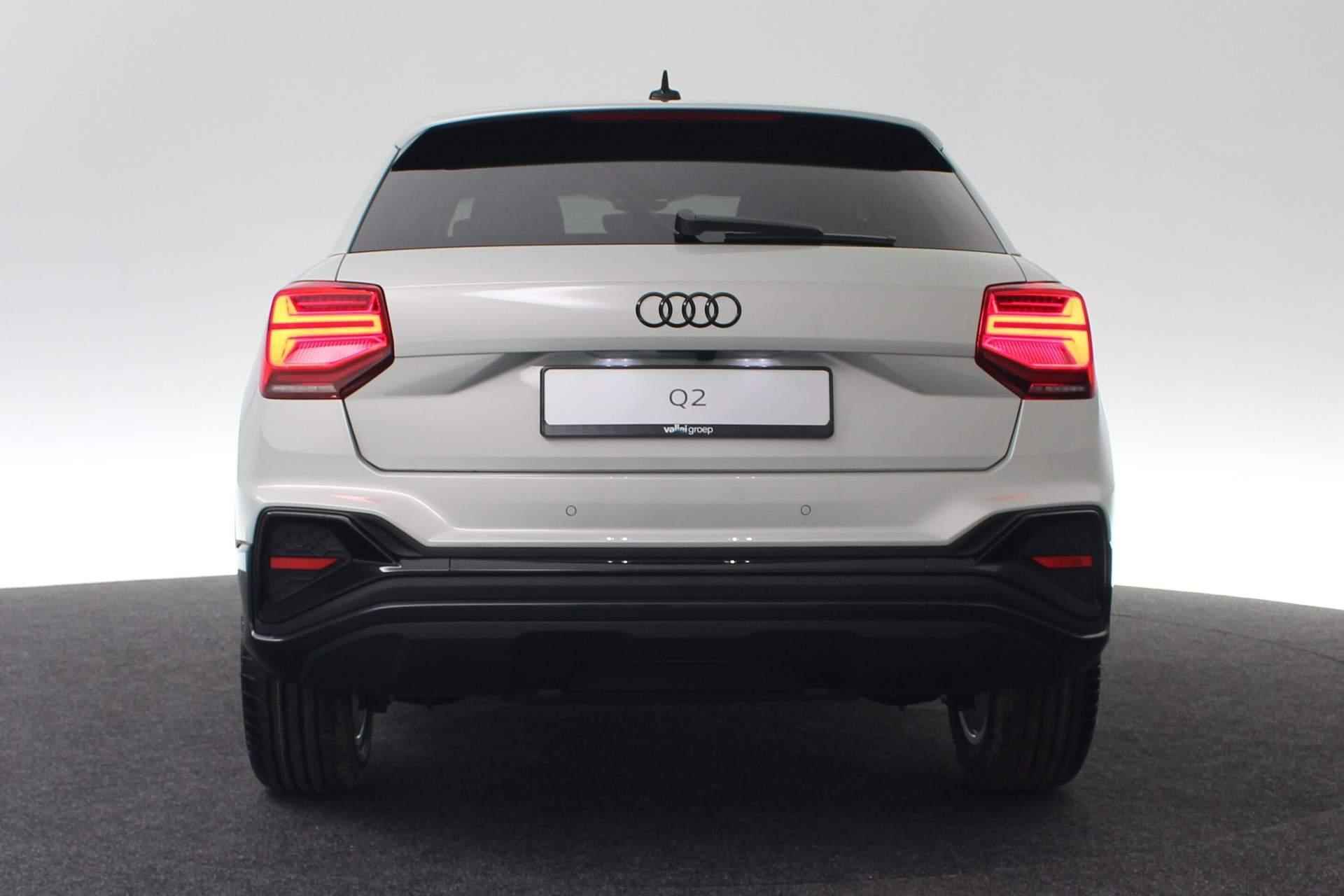 Audi Q2 35 TFSI 150PK S-tronic S edition | Camera | ACC | Stoelverwarming | 17 inch - 20/43