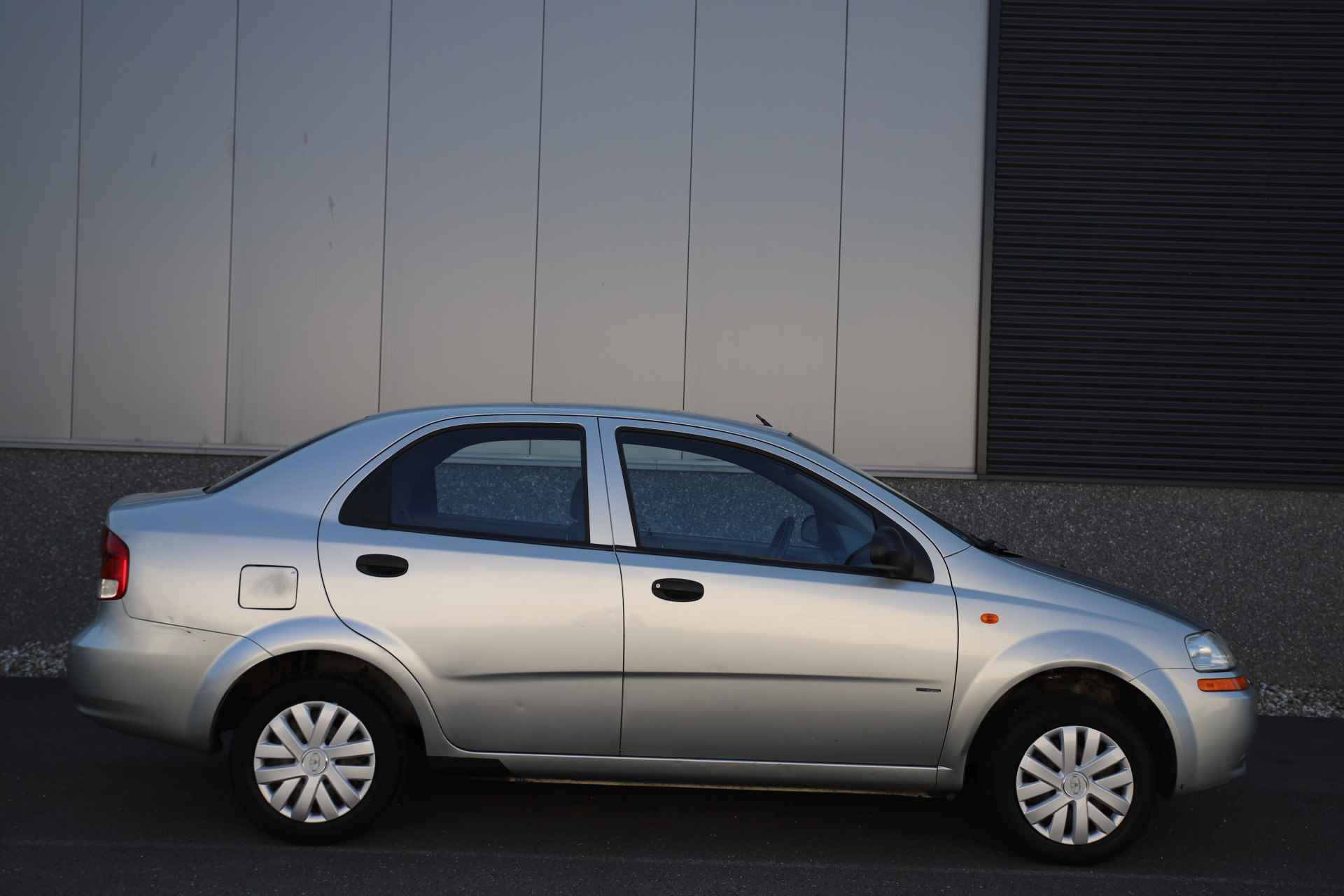 Daewoo Kalos 1.4 Ecotec II /Spirit /Sedan /Airco/€39 per mnd - 20/22