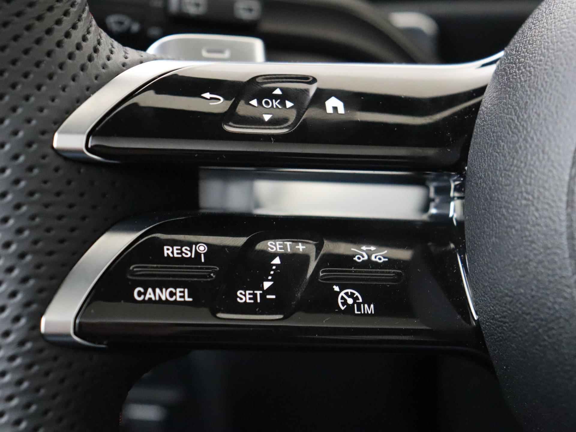 Mercedes-Benz GLB 200 AMG-Line | Stoelverwarming | 360Graden-Camera | Night-Pakket | Panaroma-schuifdak | Memory-Stoelen | - 16/37