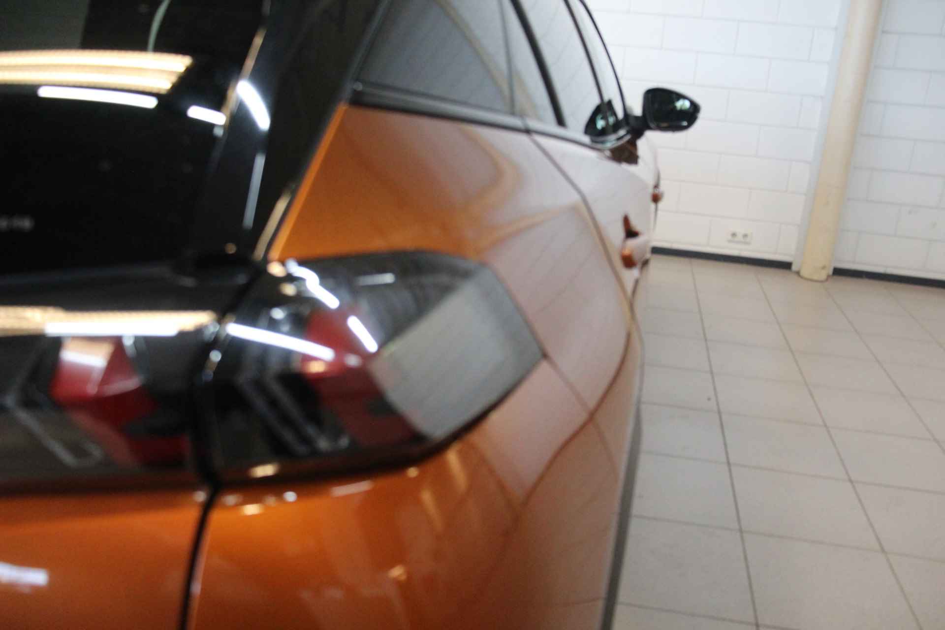 Peugeot 2008 EV GT Uitvoering | Camera | LederStof | Rijstrooksensor | 17'' Lichtmetaal | Bluetooth | Apple Carplay | Android Auto | bots waa - 38/39
