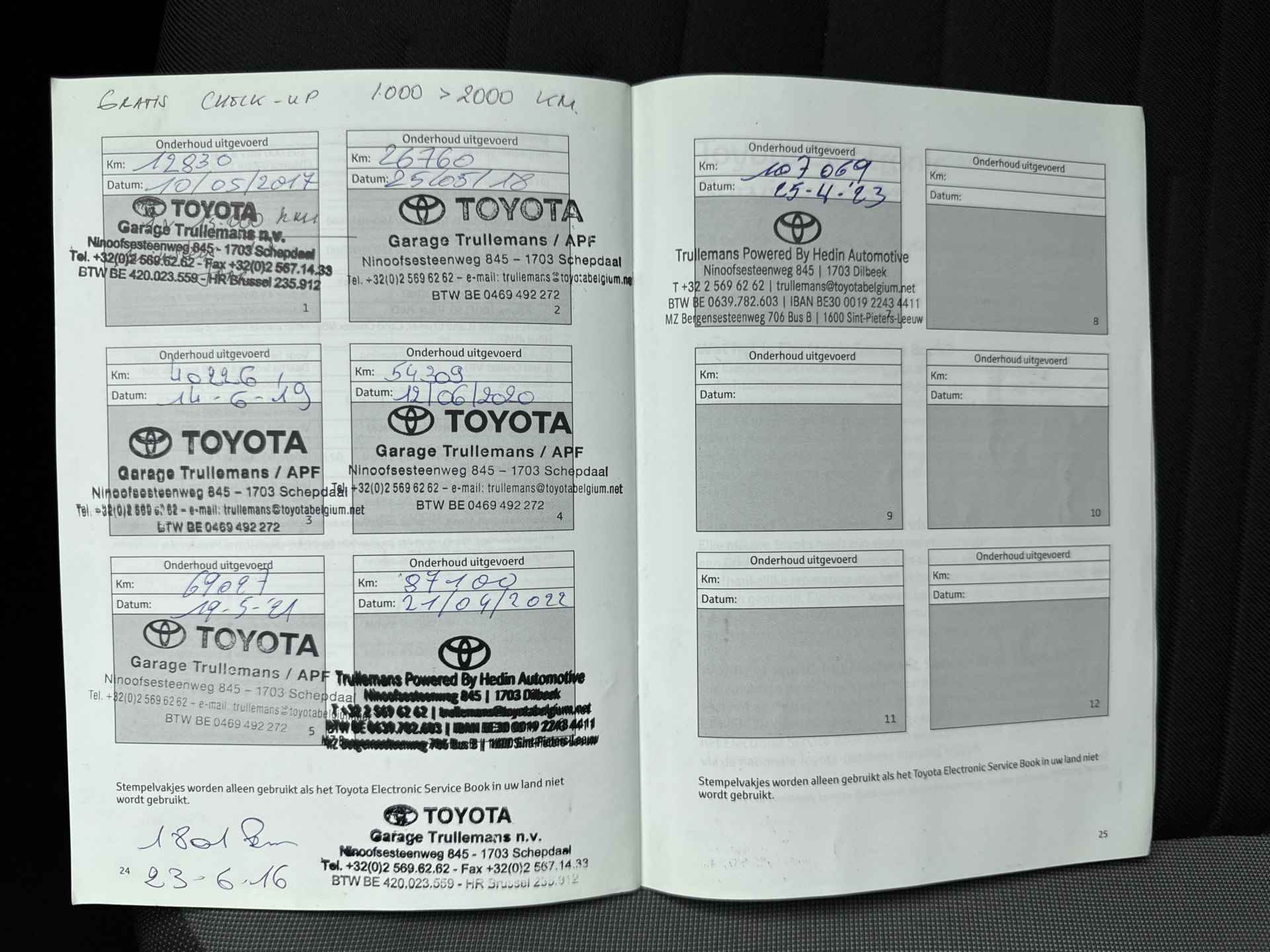 Toyota Auris Touring Sports 1.8 Hybrid Business Pro // PANORAMA // NAVI // 1e EIGENAAR // - 16/26