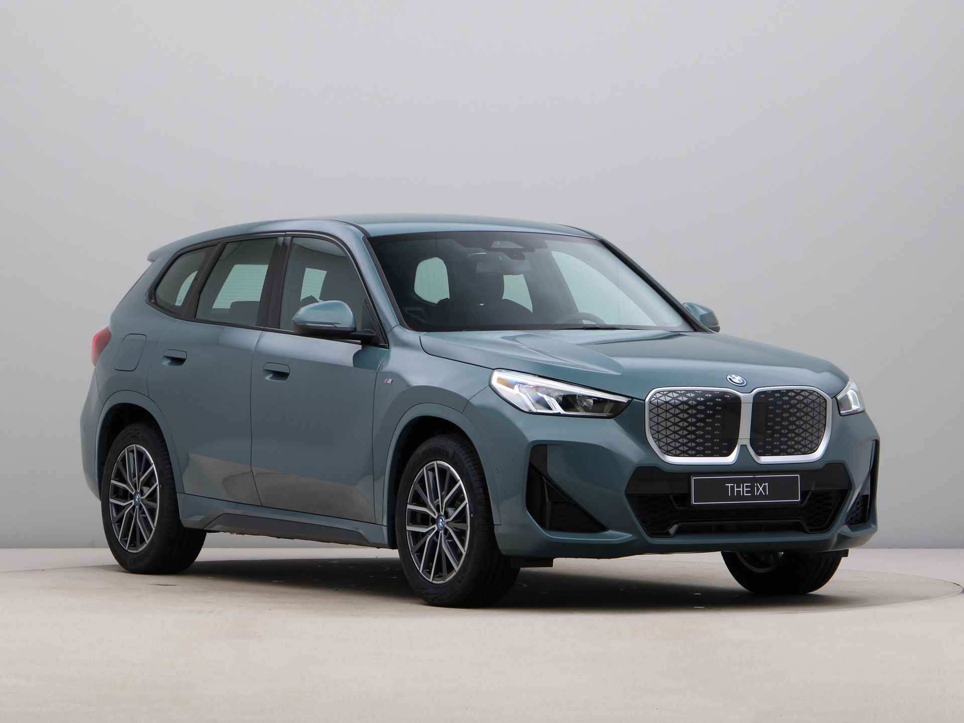 BMW iX1 eDrive20 M-Sport 67 kWh - 8/25