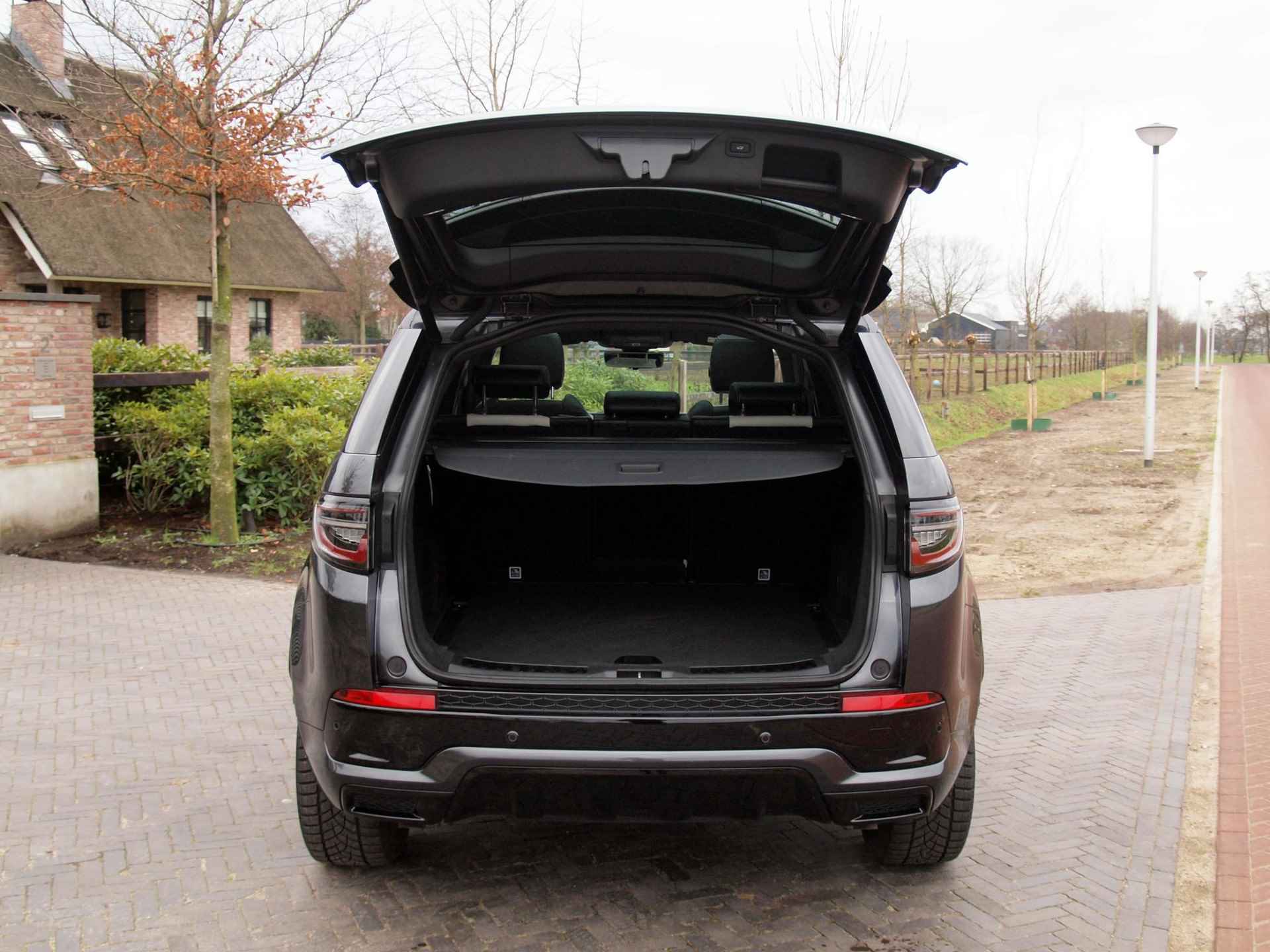 Land Rover Discovery Sport P300e 1.5 R-Dynamic HSE | Panoramadak | Lederen Bekleding | Led koplampen | NL-Auto | - 37/41