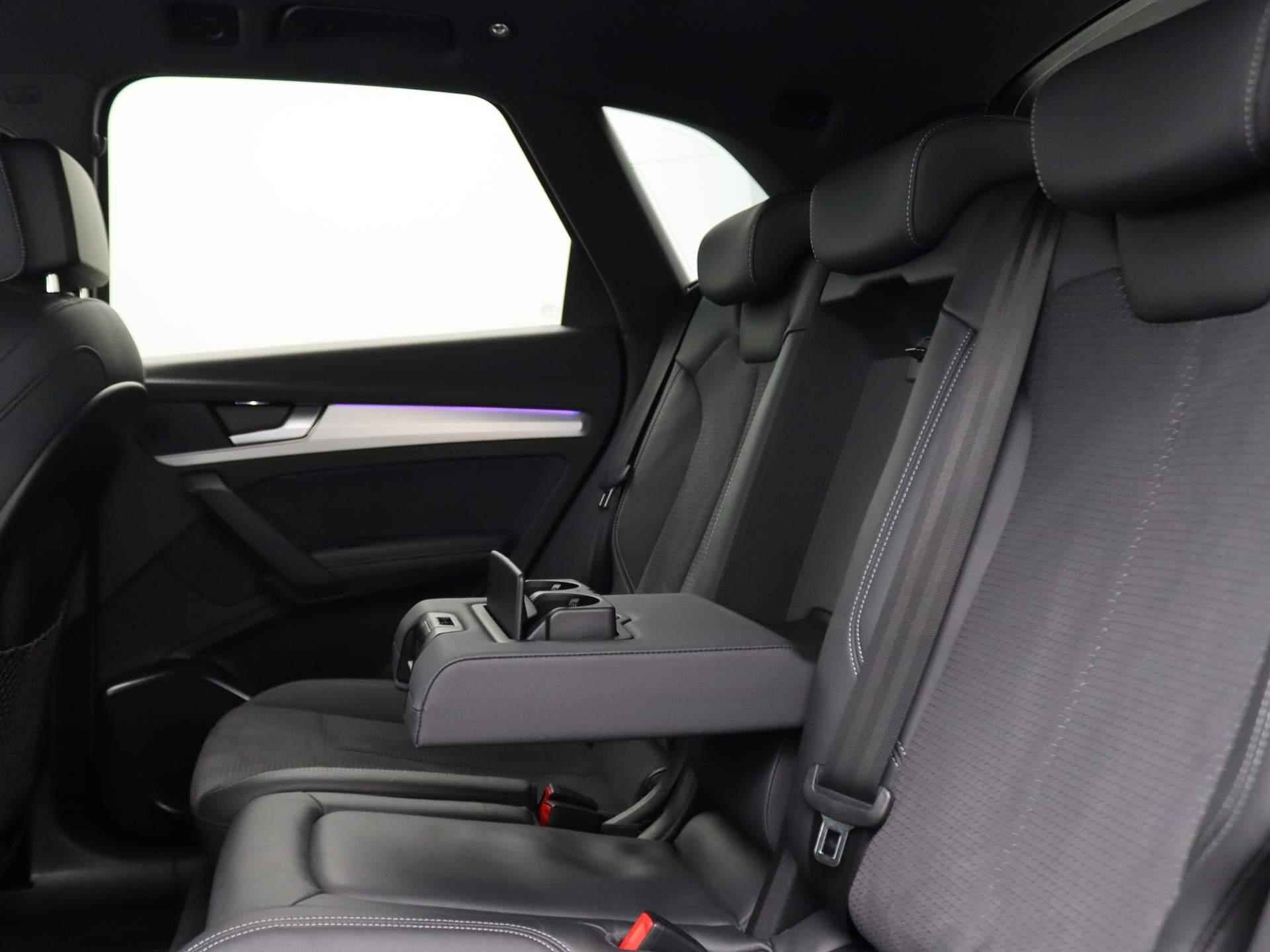 Audi Q5 55 TFSI e Quattro S edition 367PK S-tronic Panoramadak, achteruitrijcamera, stoelverwarming, Matrix-LED, keyless, elek. achterklep, 19'' lichtmetaal - 7/50