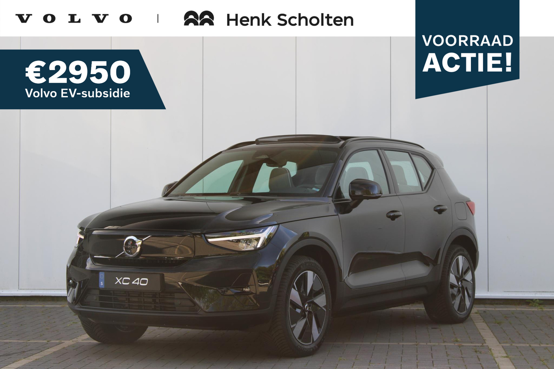 Volvo XC40 Single Motor Extended Range Ultimate 82 kWh, Adaptieve Cruise Control met Pilot Assist, Elektrisch bedienbaar panoramisch schuif-/kanteldak, Premium audio by Harman Kardon, Park Assist voor+achter & 360 graden camera, Elektrische voorstoelen met geheugen, Blind spot information system, Apple CarPlay, 19'' Lichtmetalen wielen