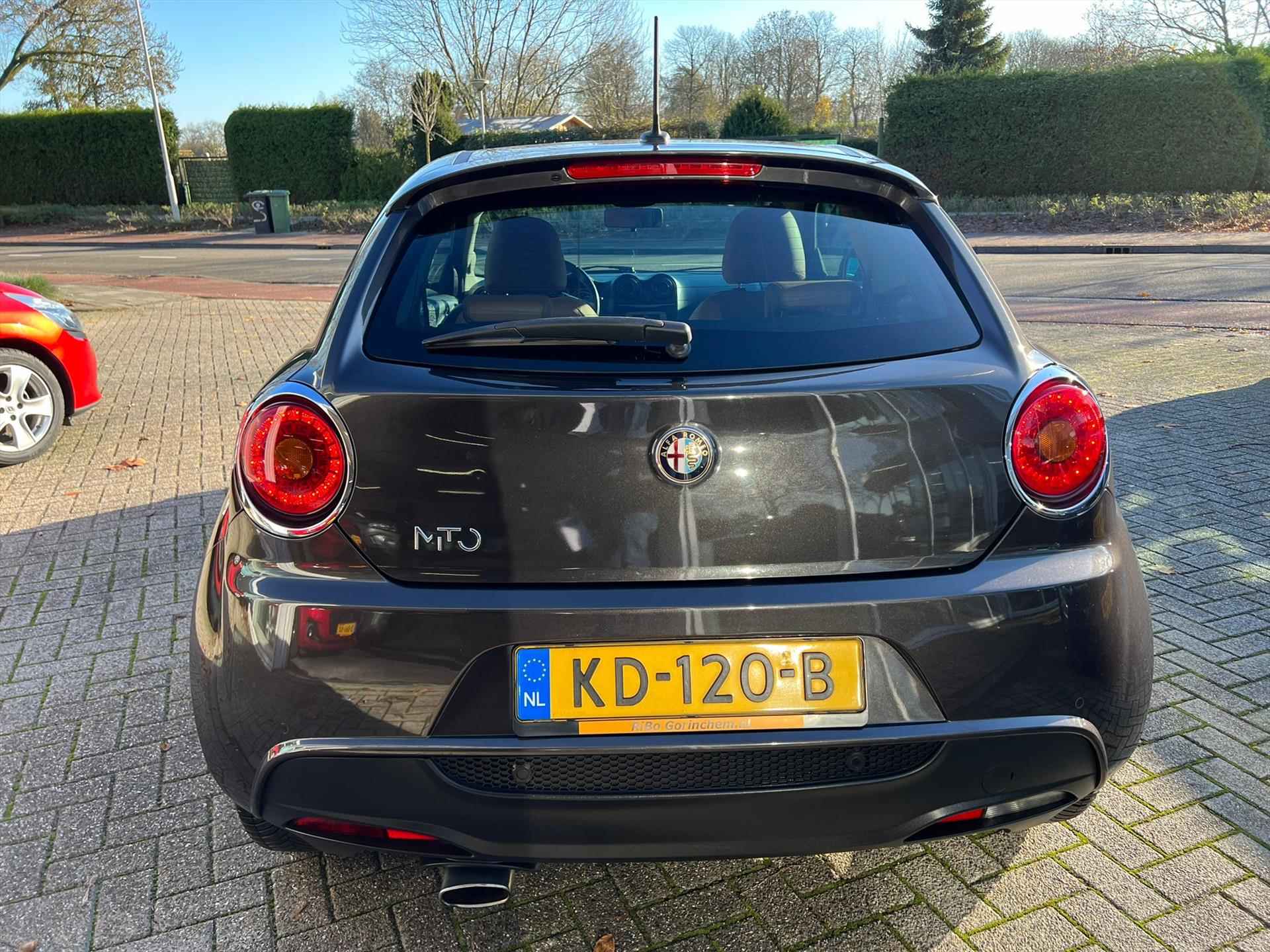 ALFA ROMEO Mito 0.9 Turbo TwinAir 100pk S&amp;S Exclusive - 6/47