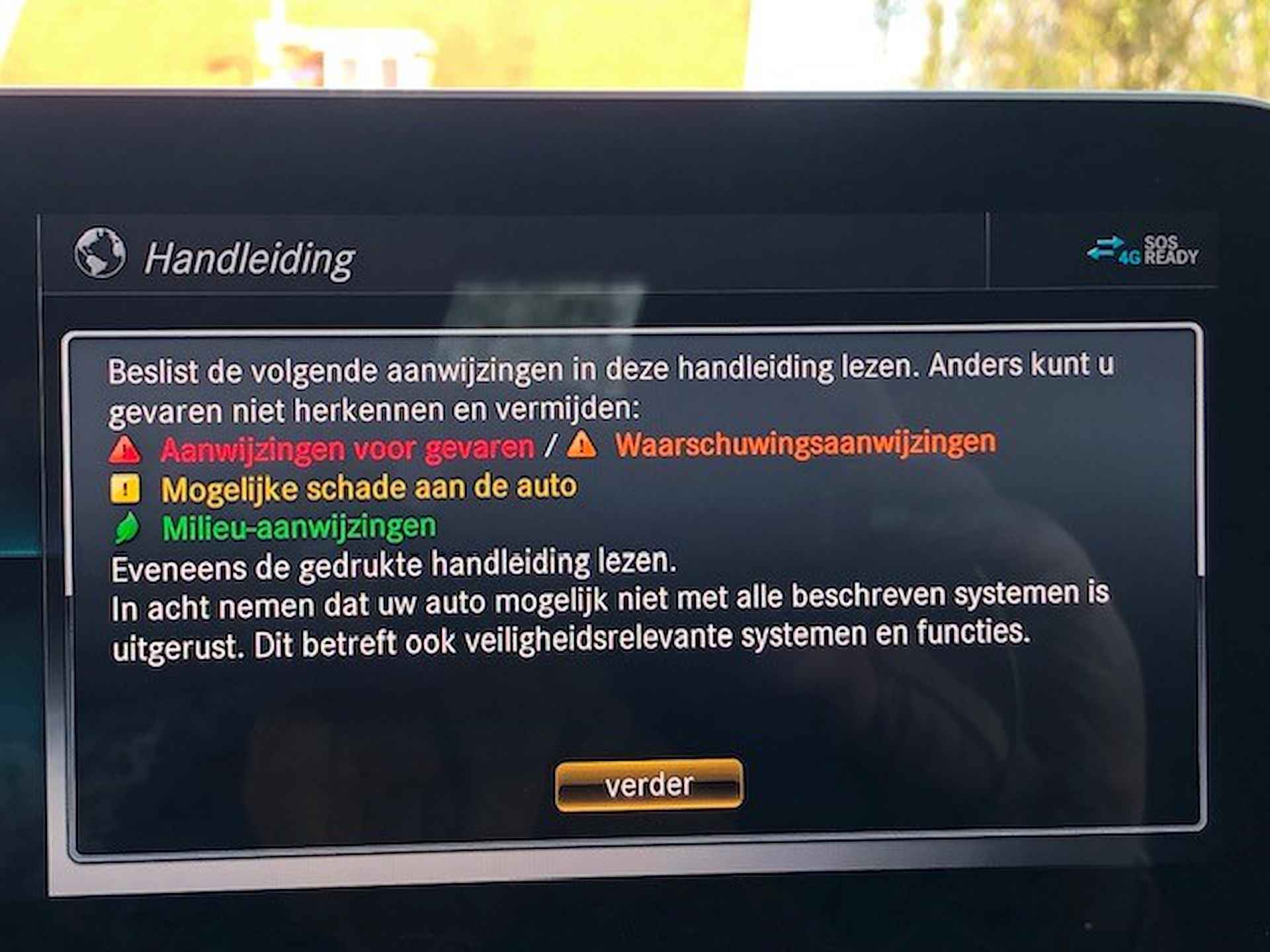 Mercedes-Benz C-Klasse Cabrio 200 4MATIC AMG-LINE AUTOMAAT 1E EIGENAAR!! UNIEK!!! NAVIGATIE, APPLE CARPLAY, NEKVERWARMING, LEER, STOELVERWARMING, GEVENTILEERDE STOELEN, MEMORY STOELEN, 360 GRADEN CAMERA, PARKEERHULP VOOR/ACHTER, WINDSCHERM, MULTIBEAM LED, 18"AMG-VELGEN, ENZ. ENZ. NIEUWPRIJS 77.500,-!! - 143/261