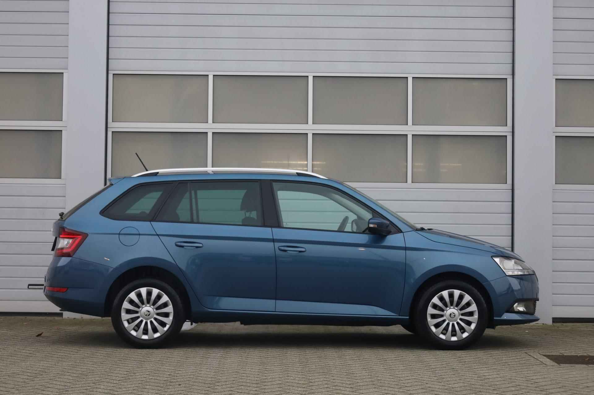 Skoda Fabia Combi 1.0 TSI 95pk Ambition | Smartlink Navigatie | Cruise Control | Clima| Parkeersensoren Achter - 3/41