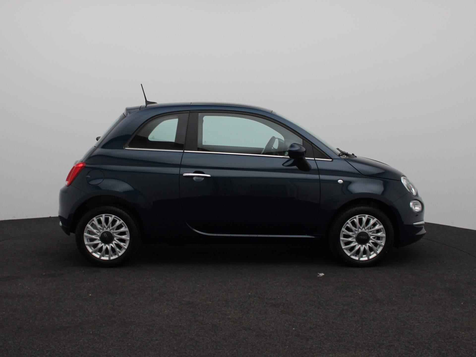 Fiat 500 1.0 Hybrid Dolcevita | Direct Leverbaar | Climate Control | LM. Velgen | Apple Carplay & Android Auto | Parkeersensoren Achter | - 6/22