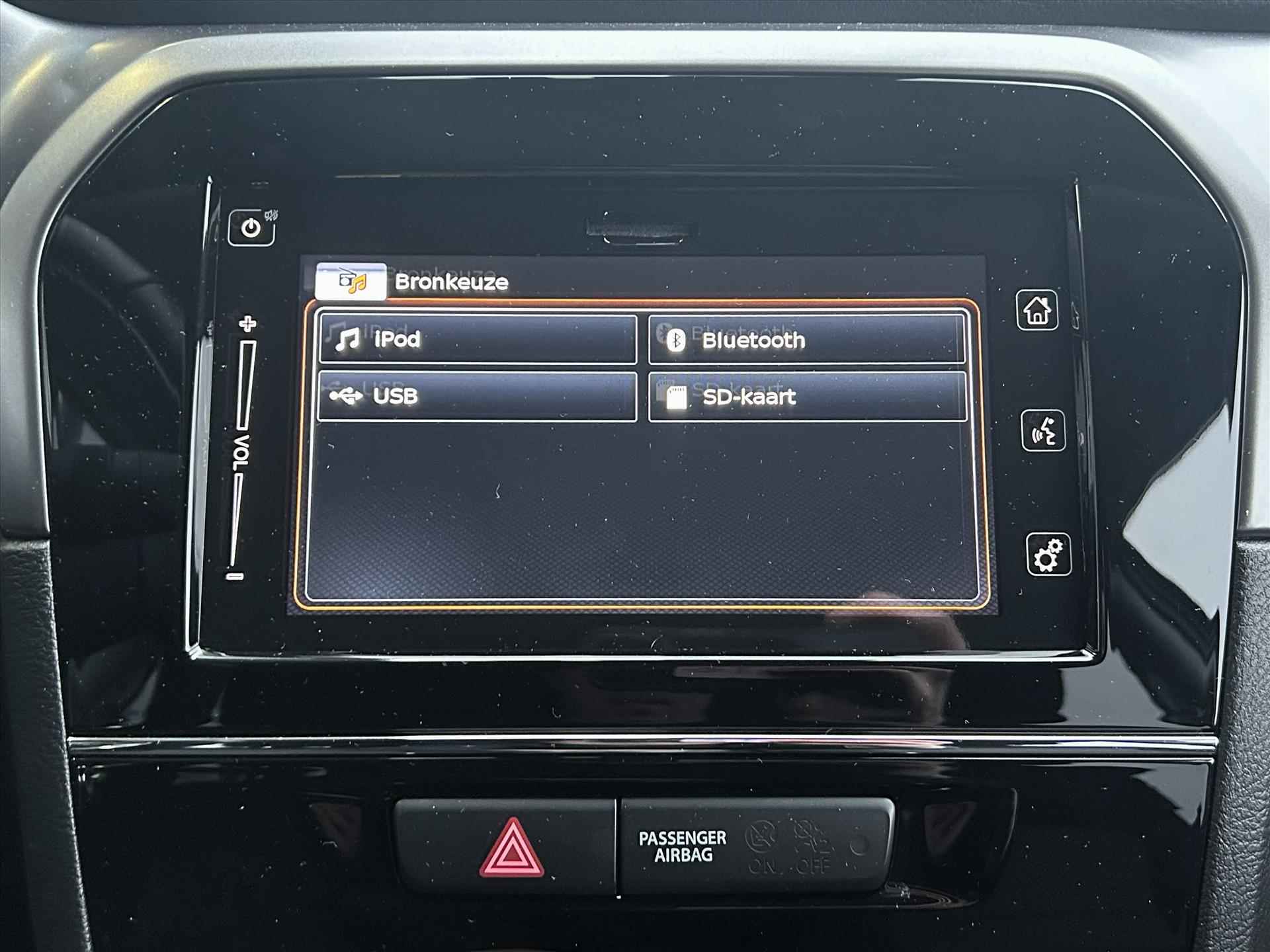 Suzuki Vitara 1.4 Boosterjet Smart Hybrid, Carplay, Camera - 21/35